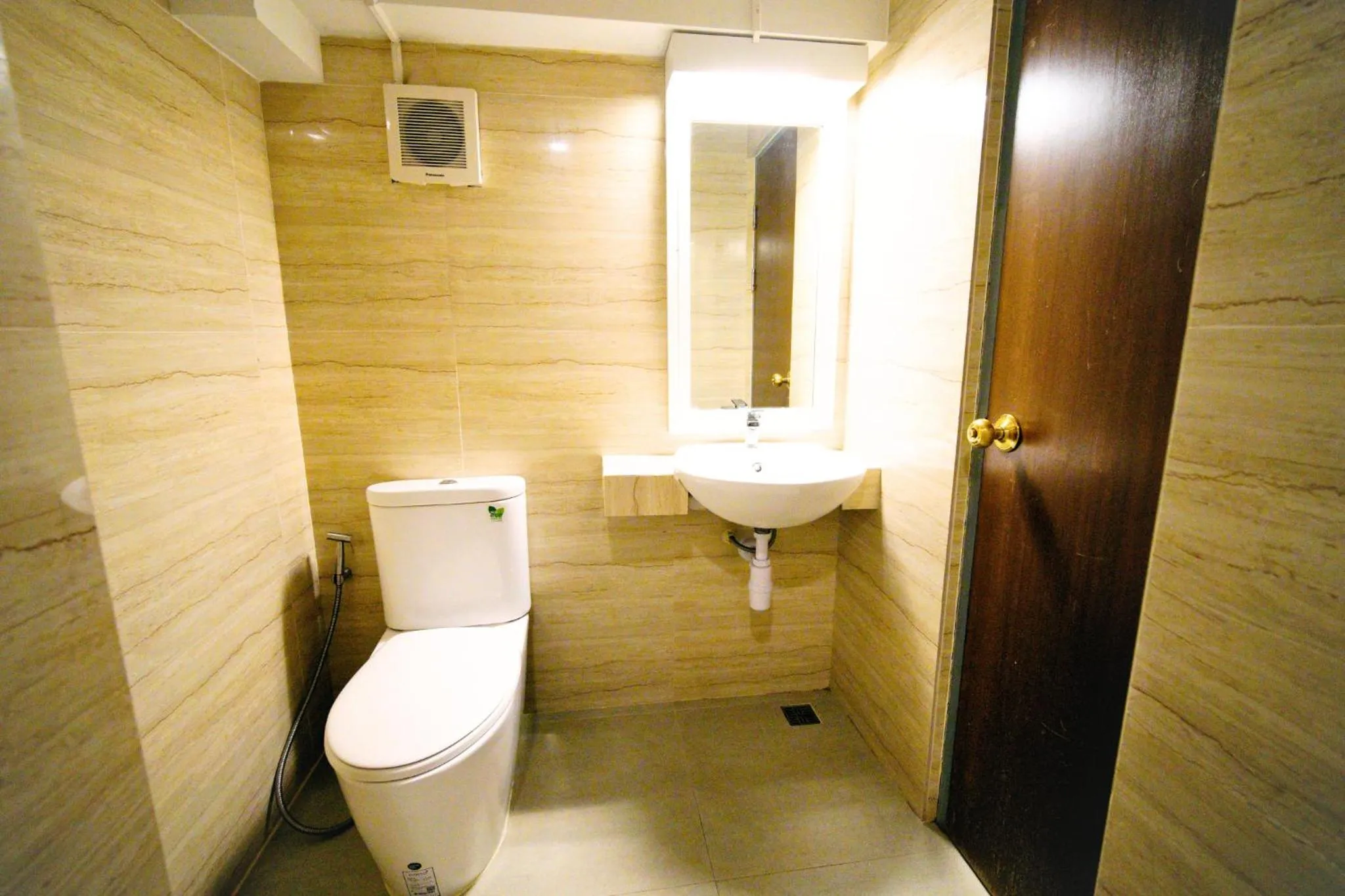 Shower in Wild Orchid Villa Bangkok