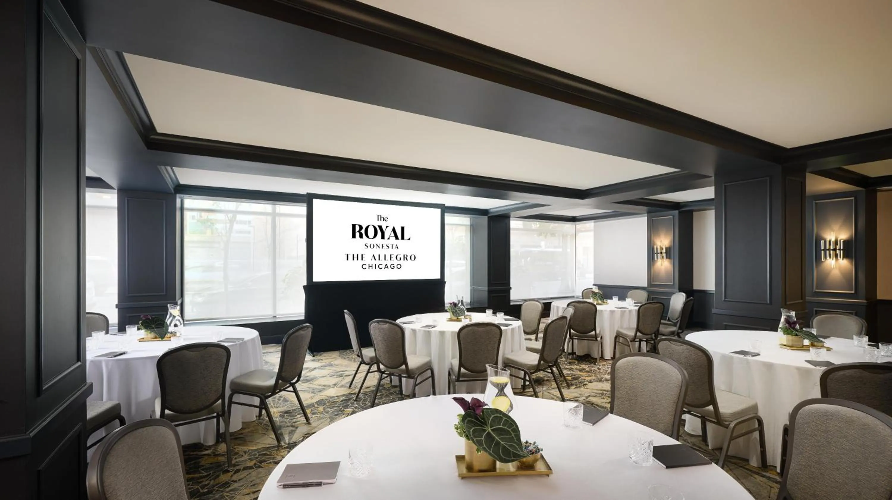 Meeting/conference room in The Allegro Royal Sonesta Hotel Chicago Loop