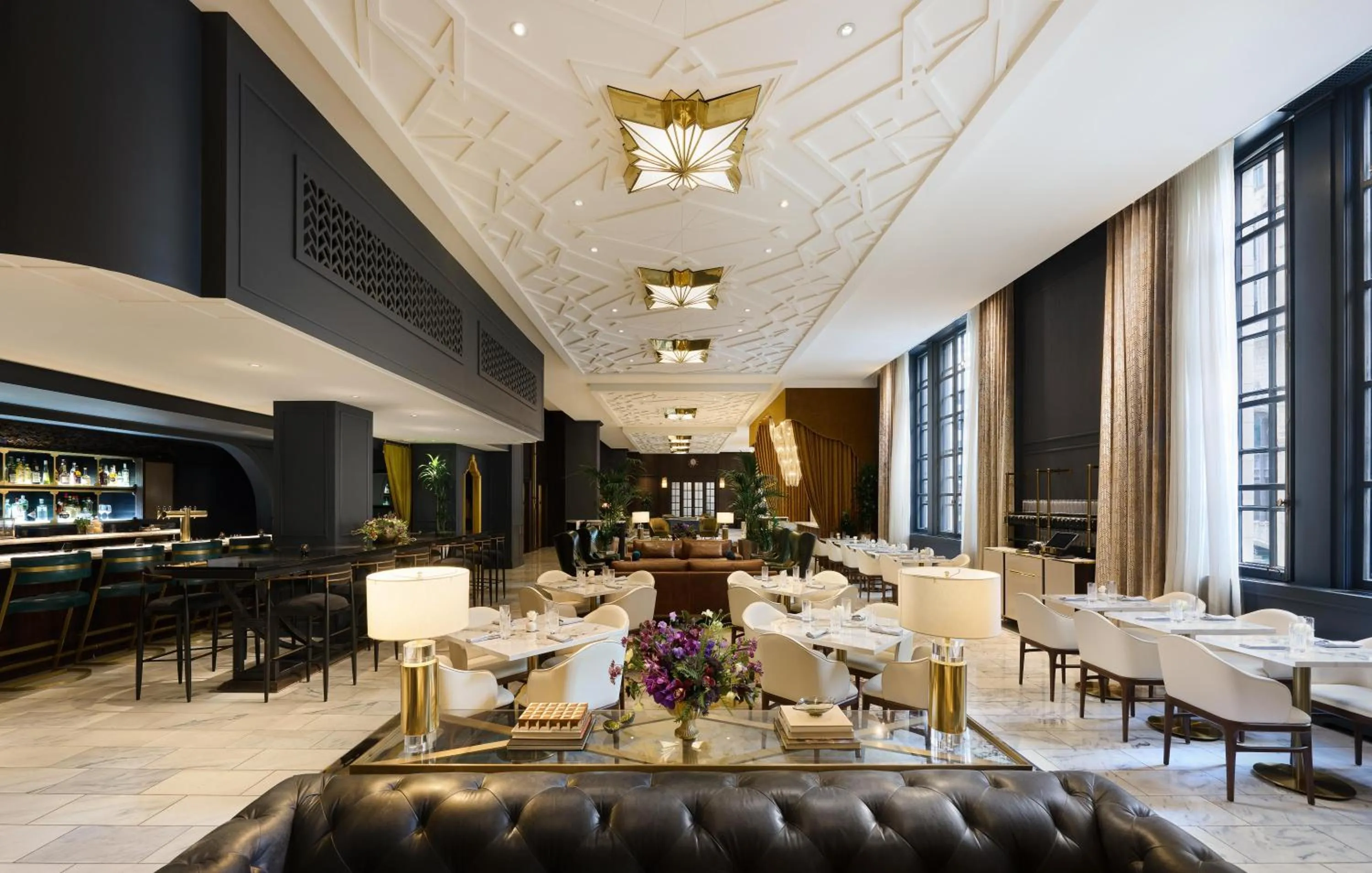 Lobby or reception in The Allegro Royal Sonesta Hotel Chicago Loop