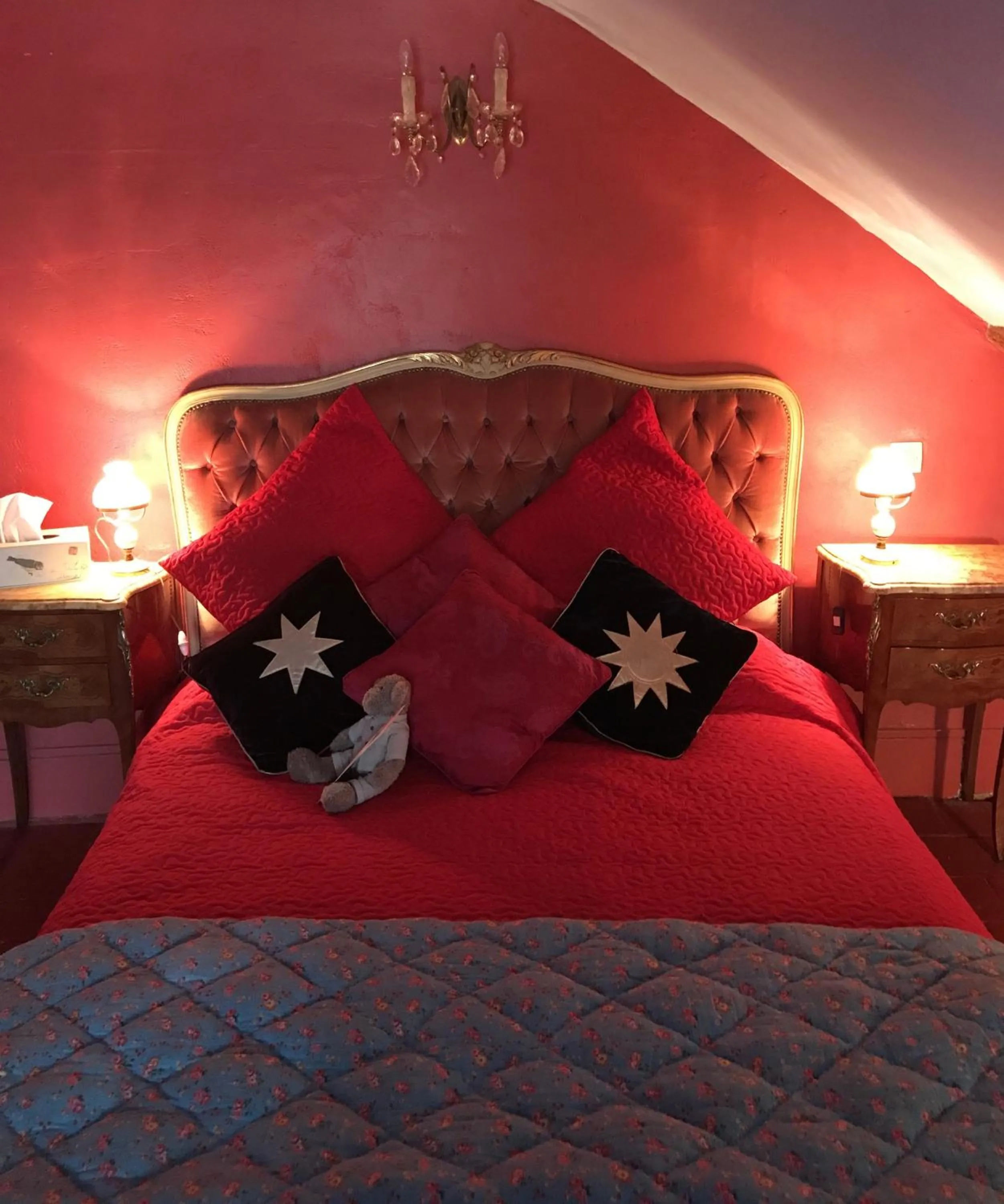 Small Double Room in Maison Marthe B & B