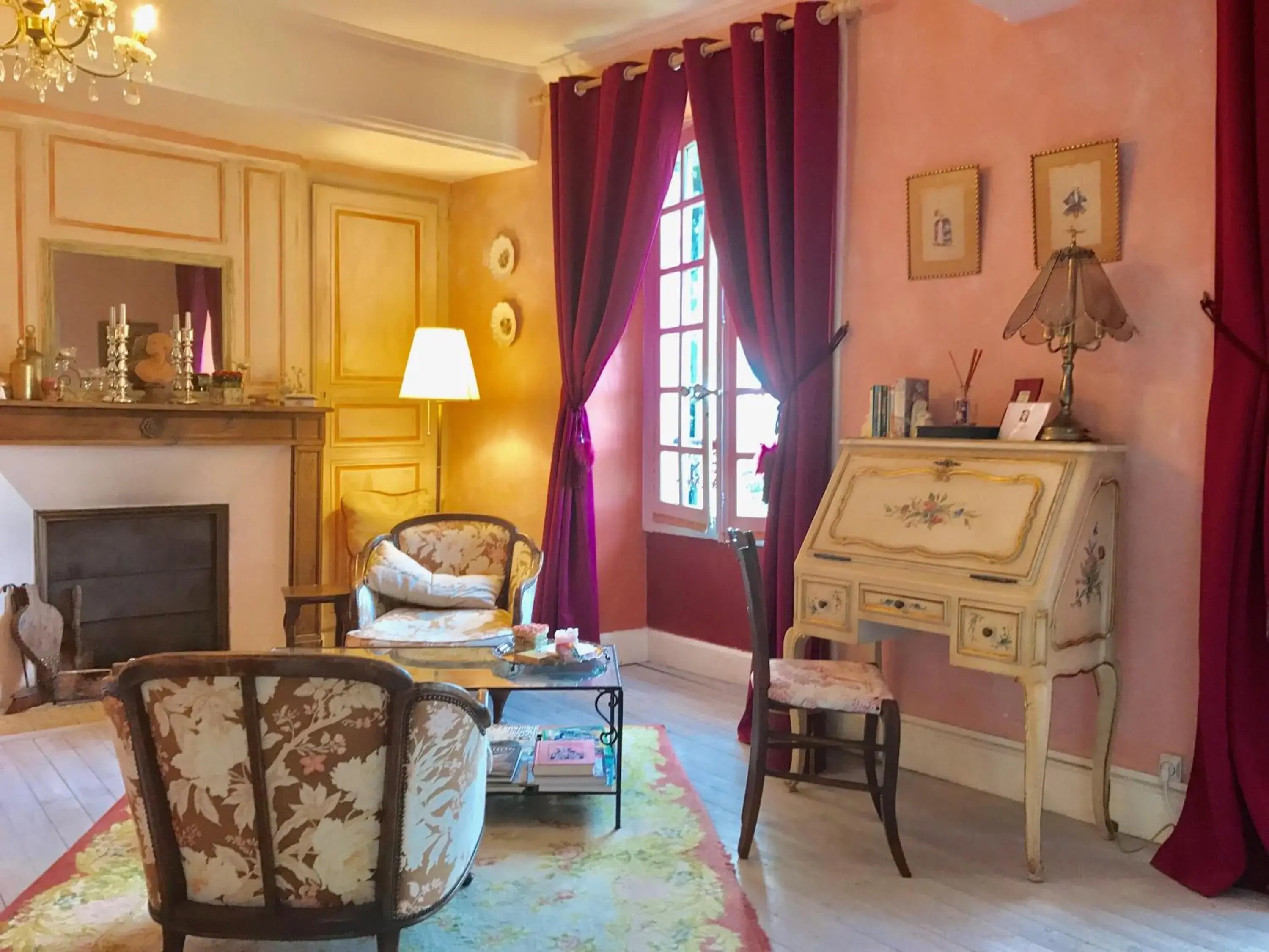 Double Room with Garden View in Maison Marthe B & B Double Room with Garden View in Maison Marthe B & B
