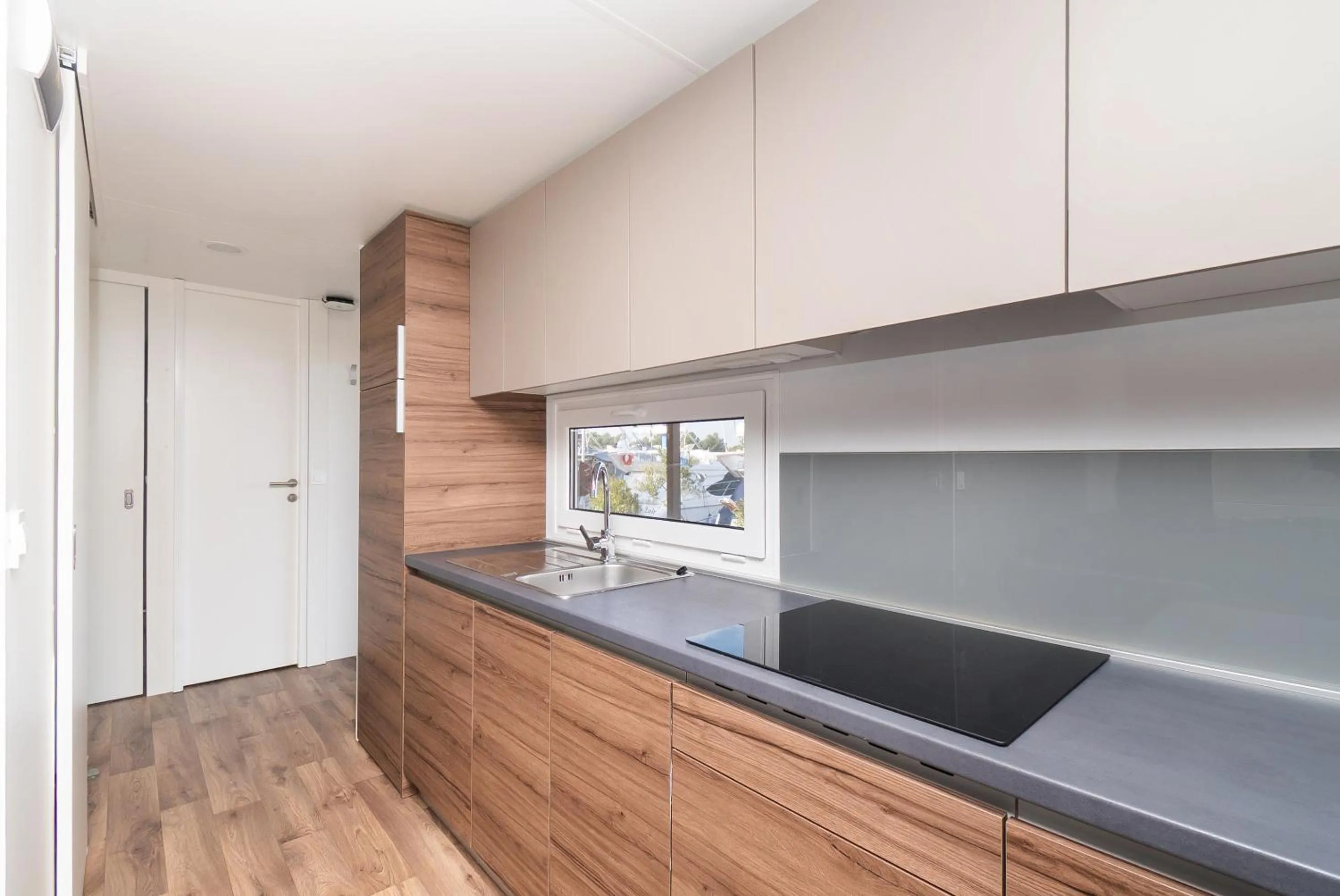 Kitchen or kitchenette in Amadria Park Camping Sibenik Mobile Homes