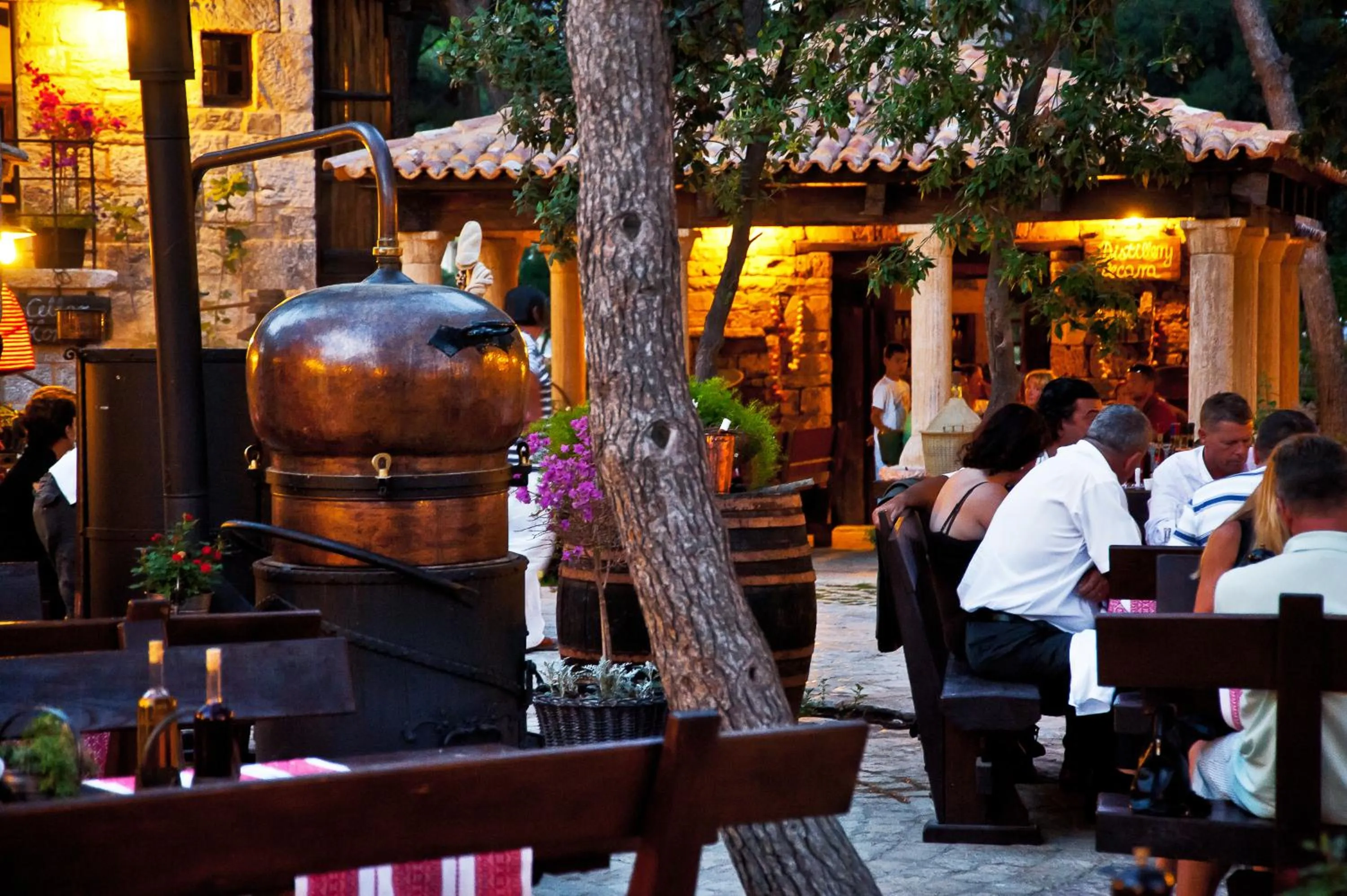 Restaurant/places to eat in Amadria Park Camping Sibenik Mobile Homes