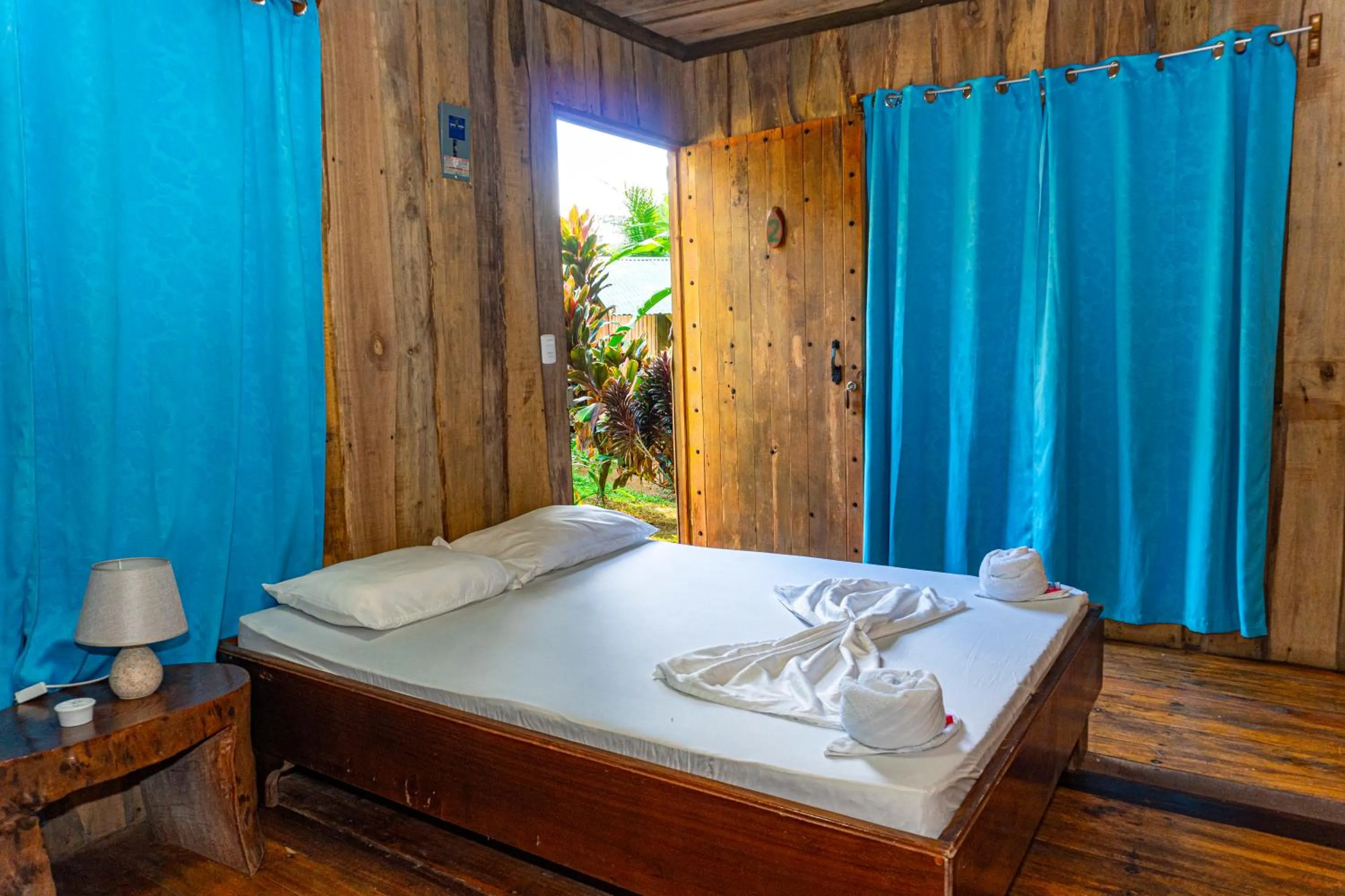 Photo of the whole room, Bed in Citronela Lodge Corcovado
