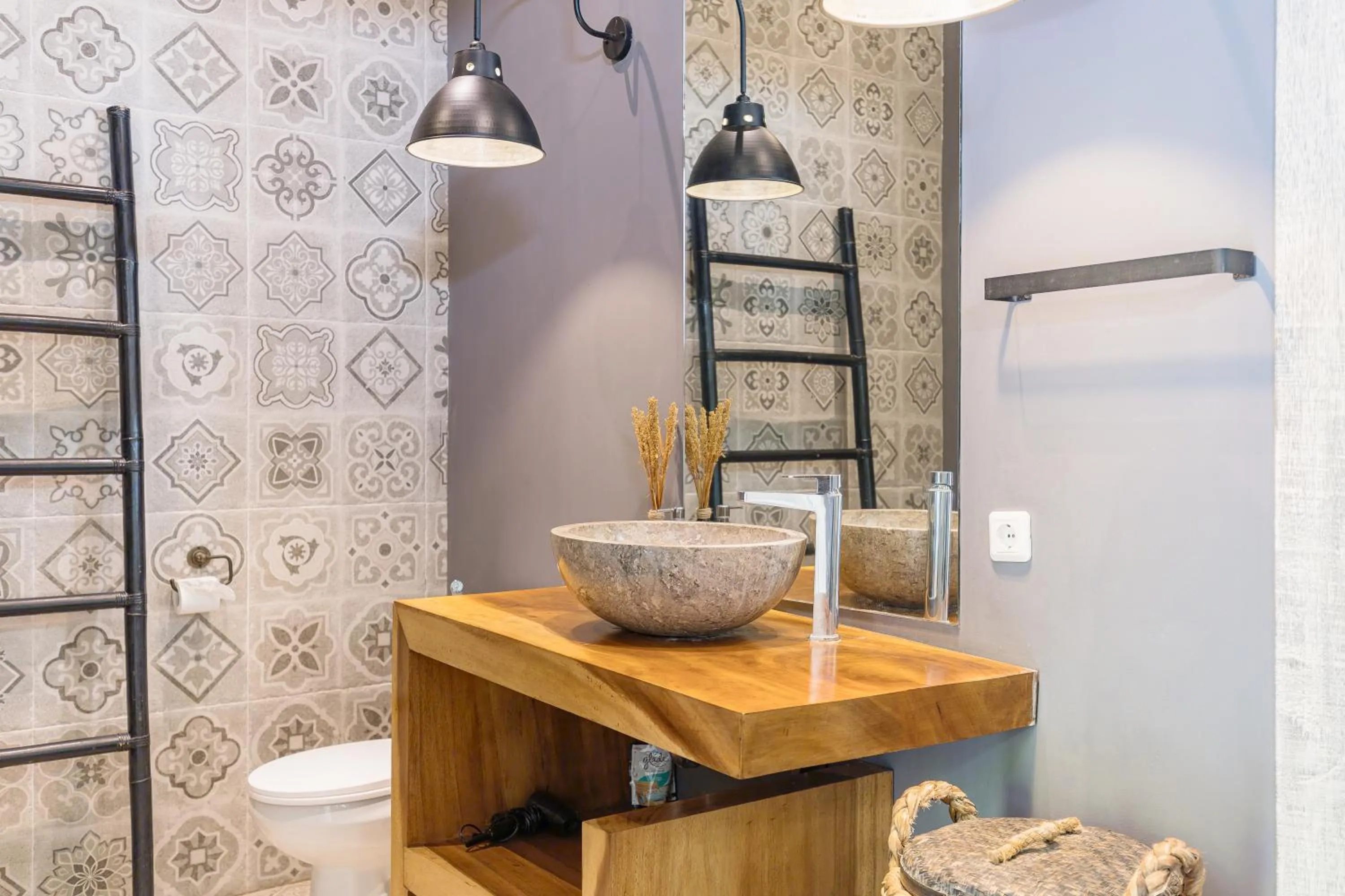 Shower in Mundaka Villa by Betterplace