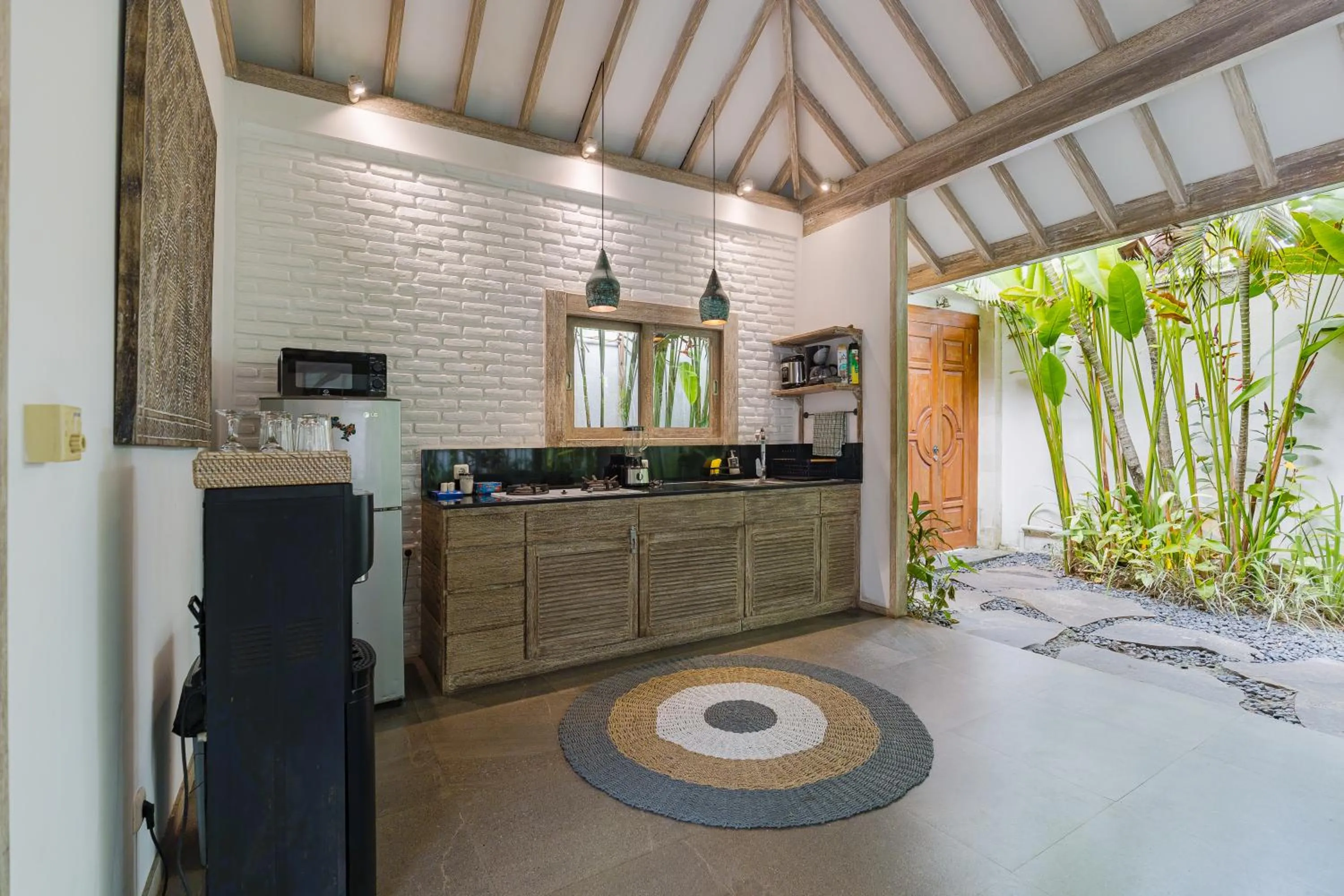 Kitchen or kitchenette in Mundaka Villa by Betterplace