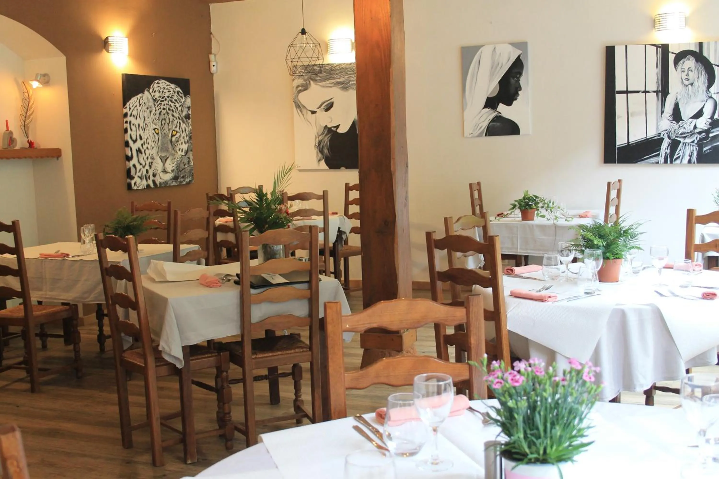 Logis Hôtel Le Saint Clément