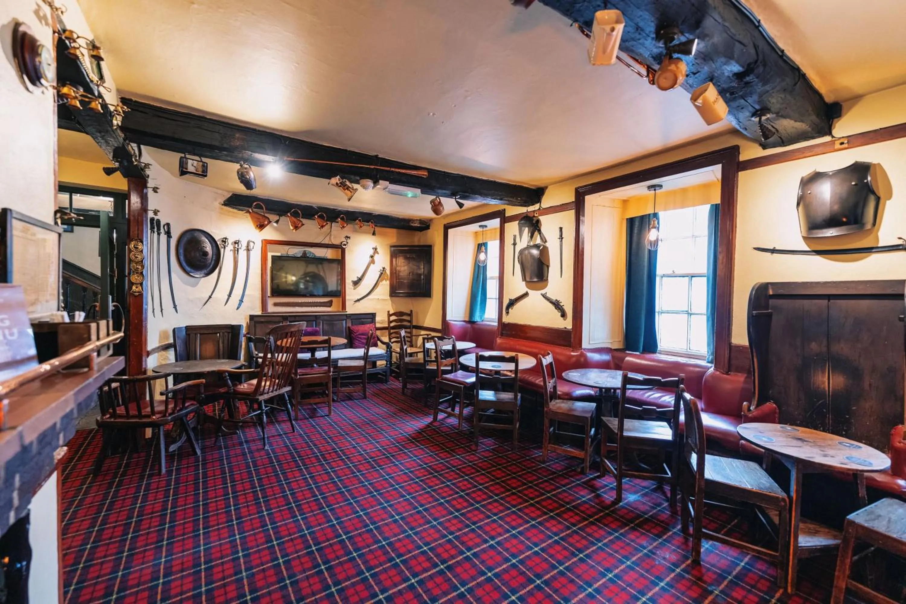 Lounge or bar in The Bull and Townhouse, Beaumaris- The Inn Collection Group