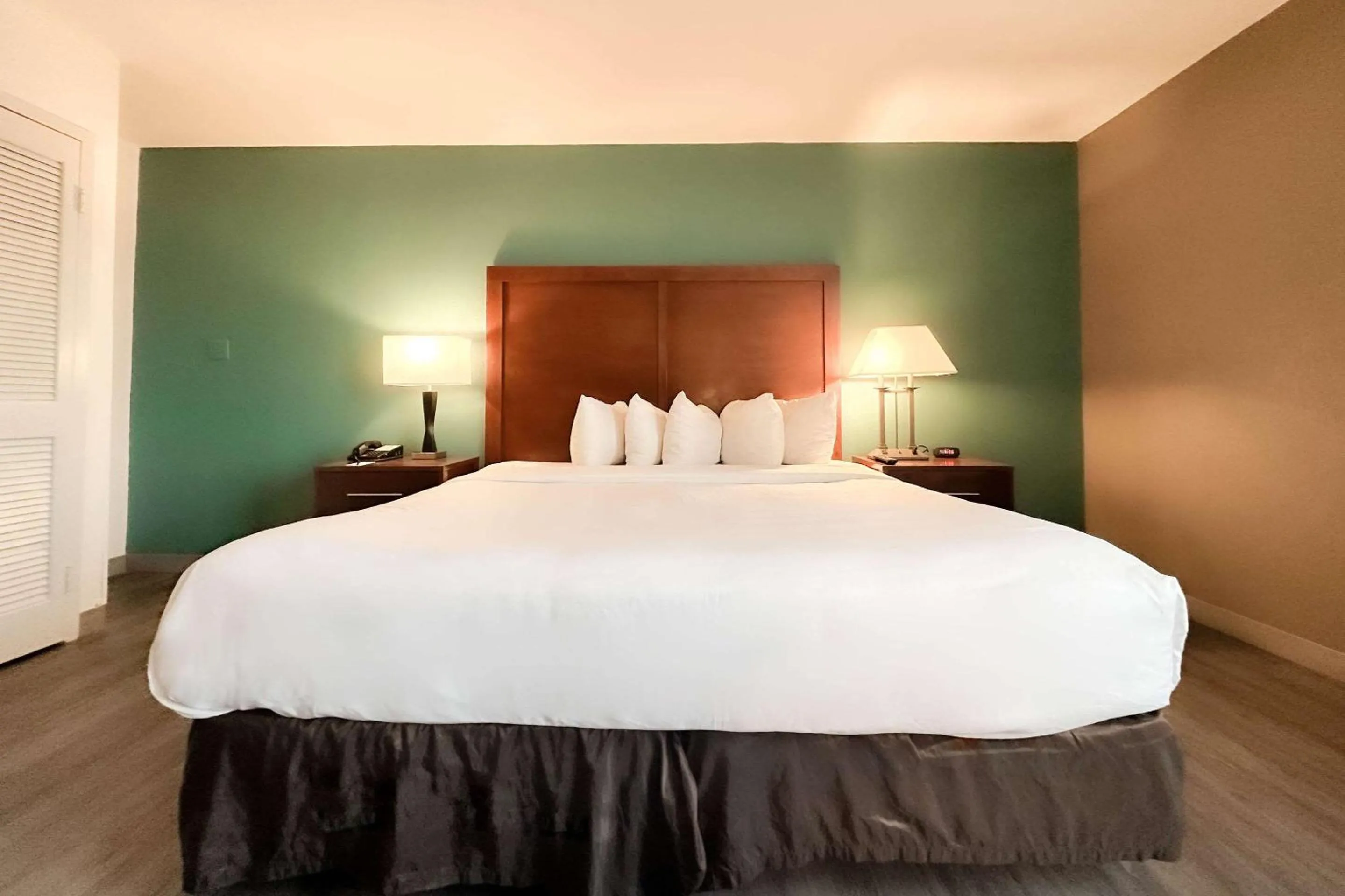 Bedroom in Comfort Inn & Suites Kissimmee by the Parks