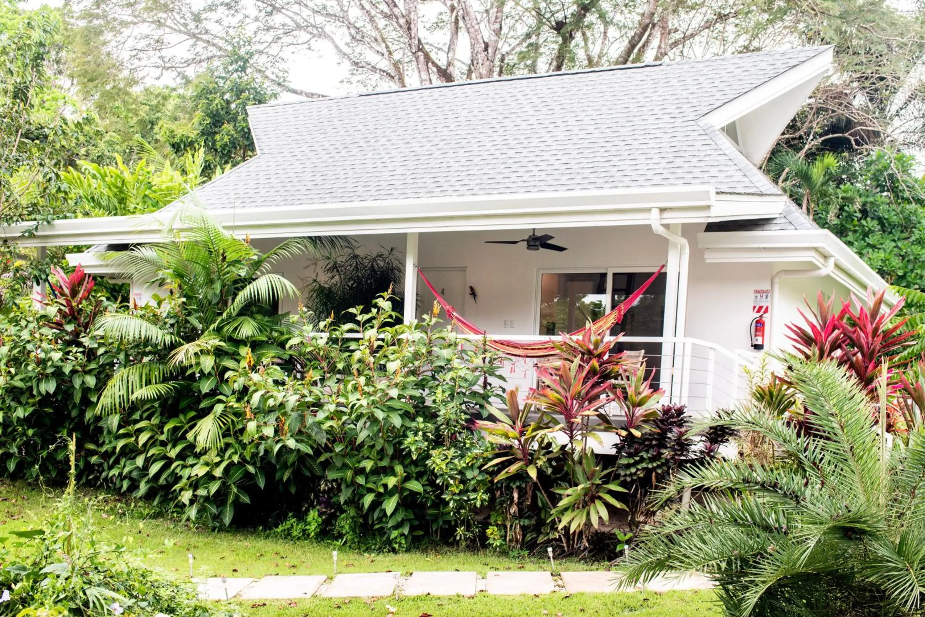 Property building in Aves Resort Montezuma