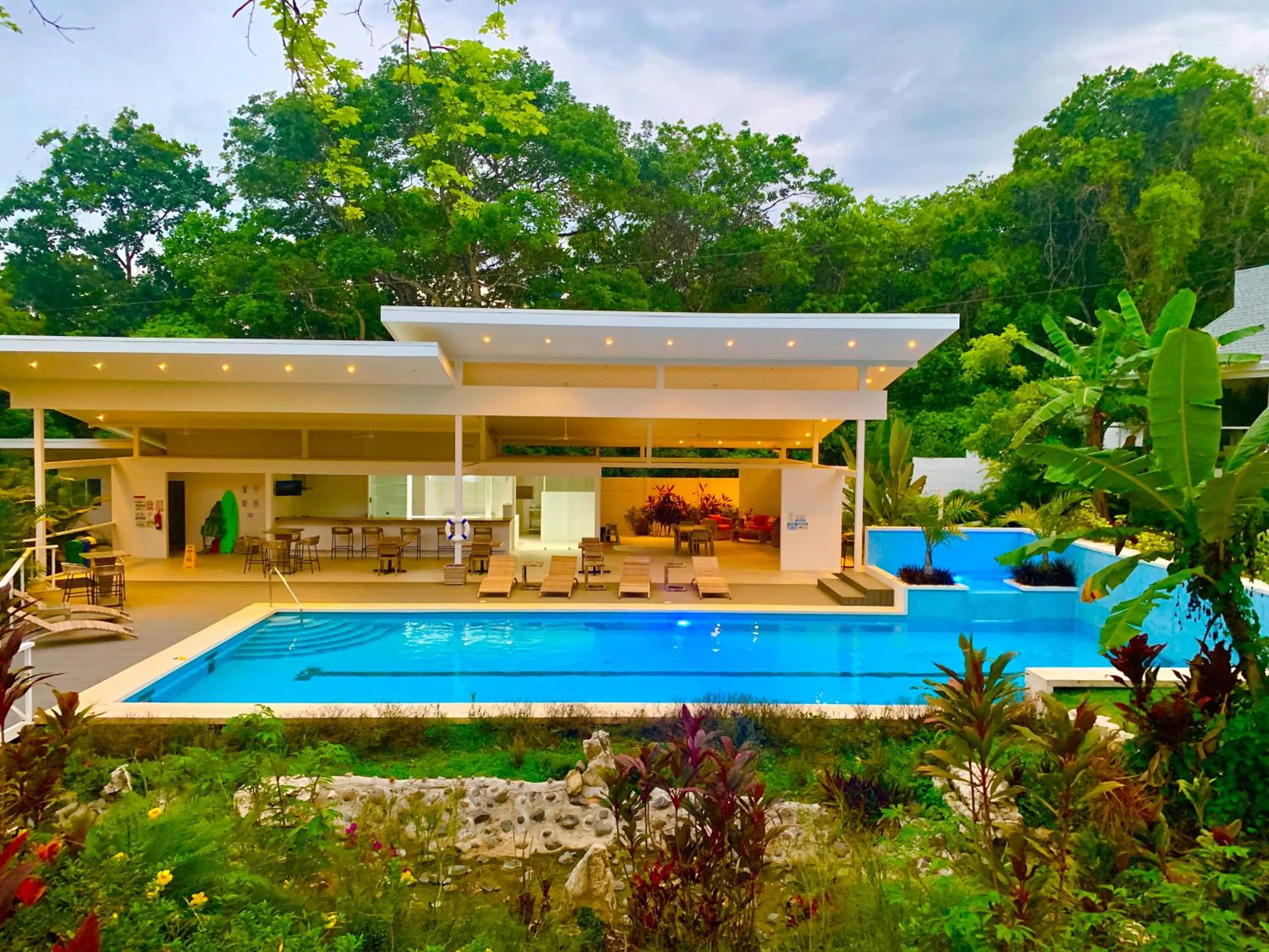 Restaurant/places to eat in Aves Resort Montezuma