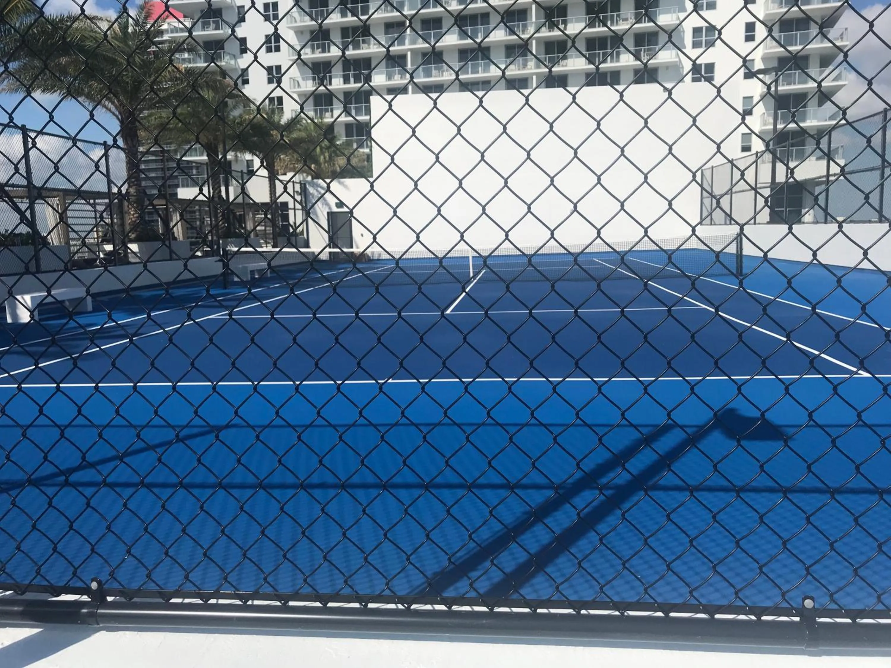 Tennis court in Hide House