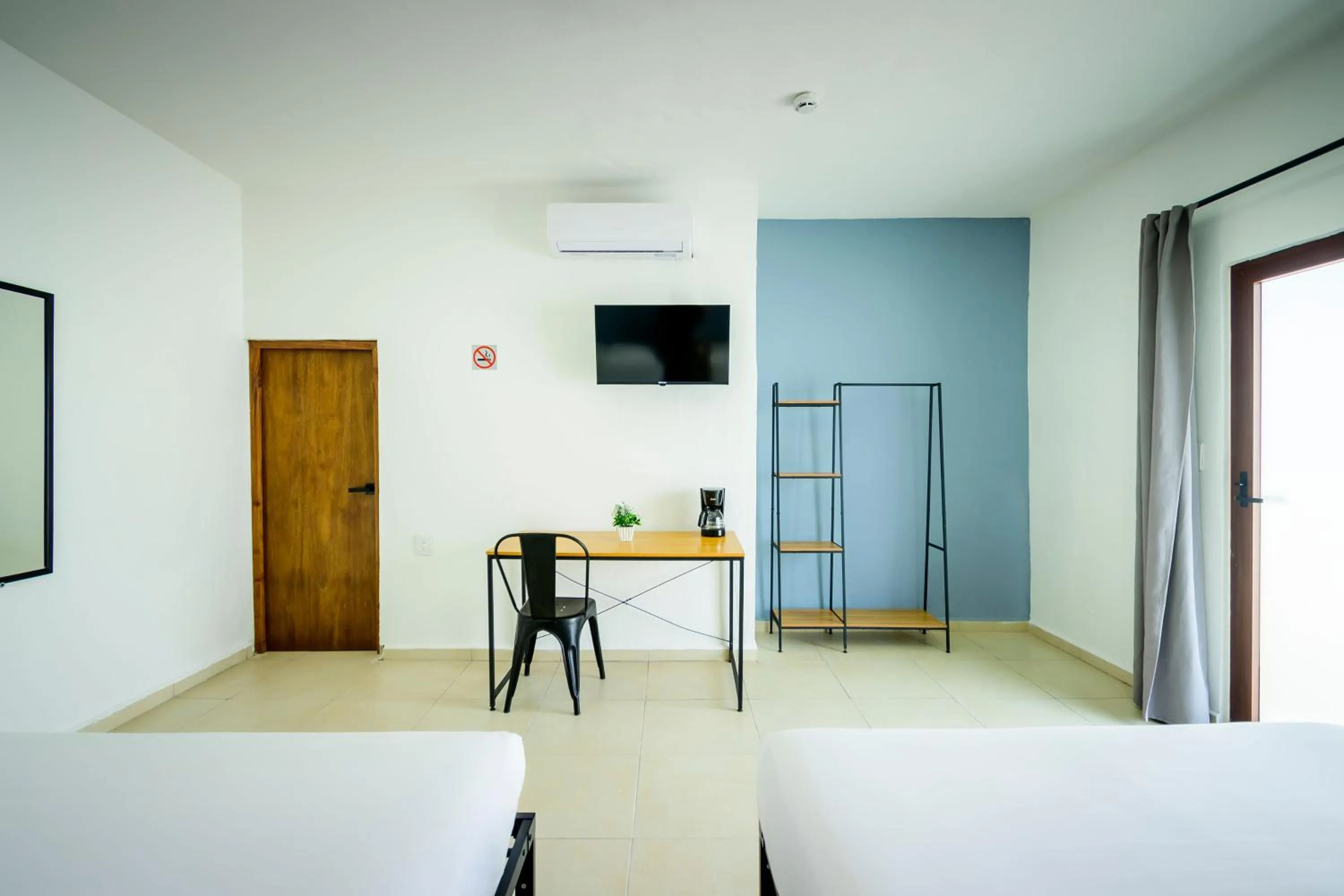 TV and multimedia, Bed in Hotel Paso del Mar Playa del Carmen