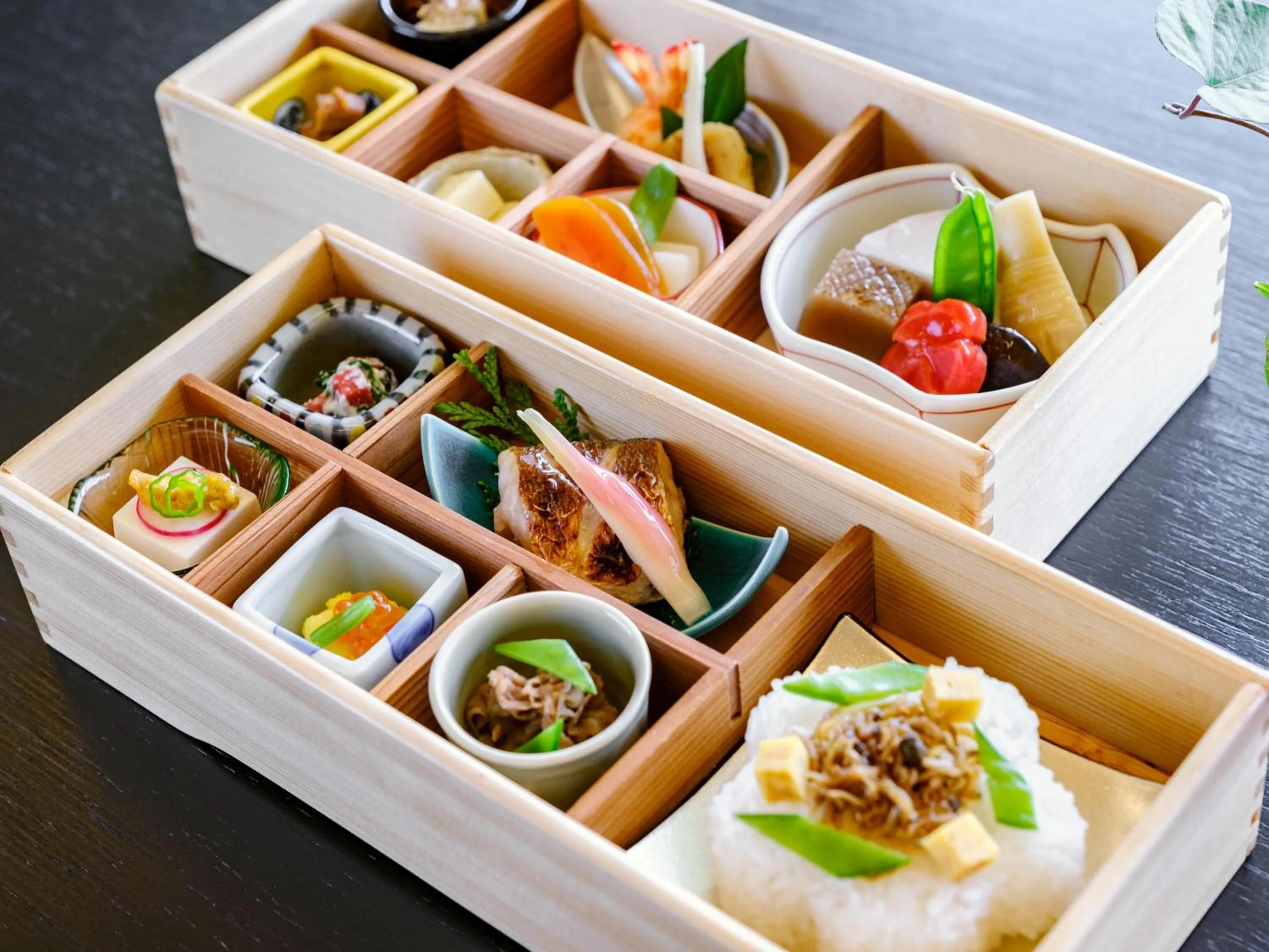 Restaurant/places to eat in Miyakojima Kurima Resort Seawood Hotel