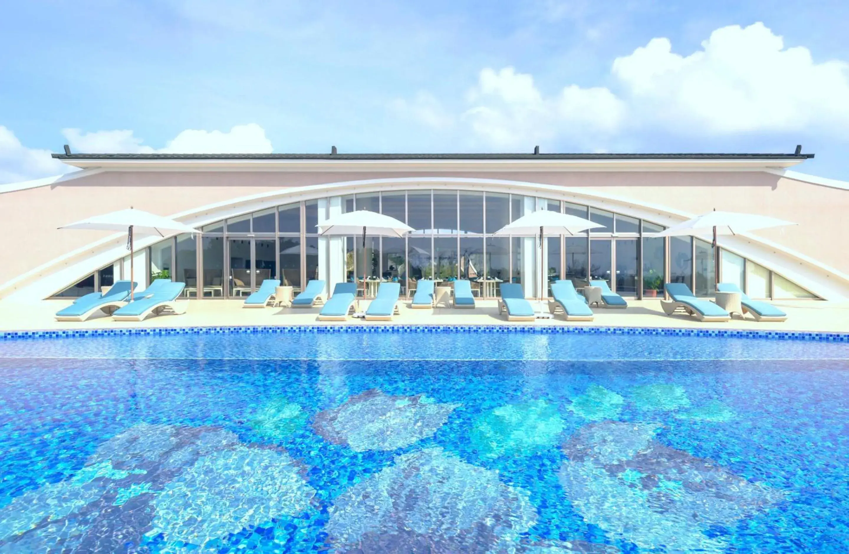 Swimming pool in Miyakojima Kurima Resort Seawood Hotel Swimming pool in Miyakojima Kurima Resort Seawood Hotel