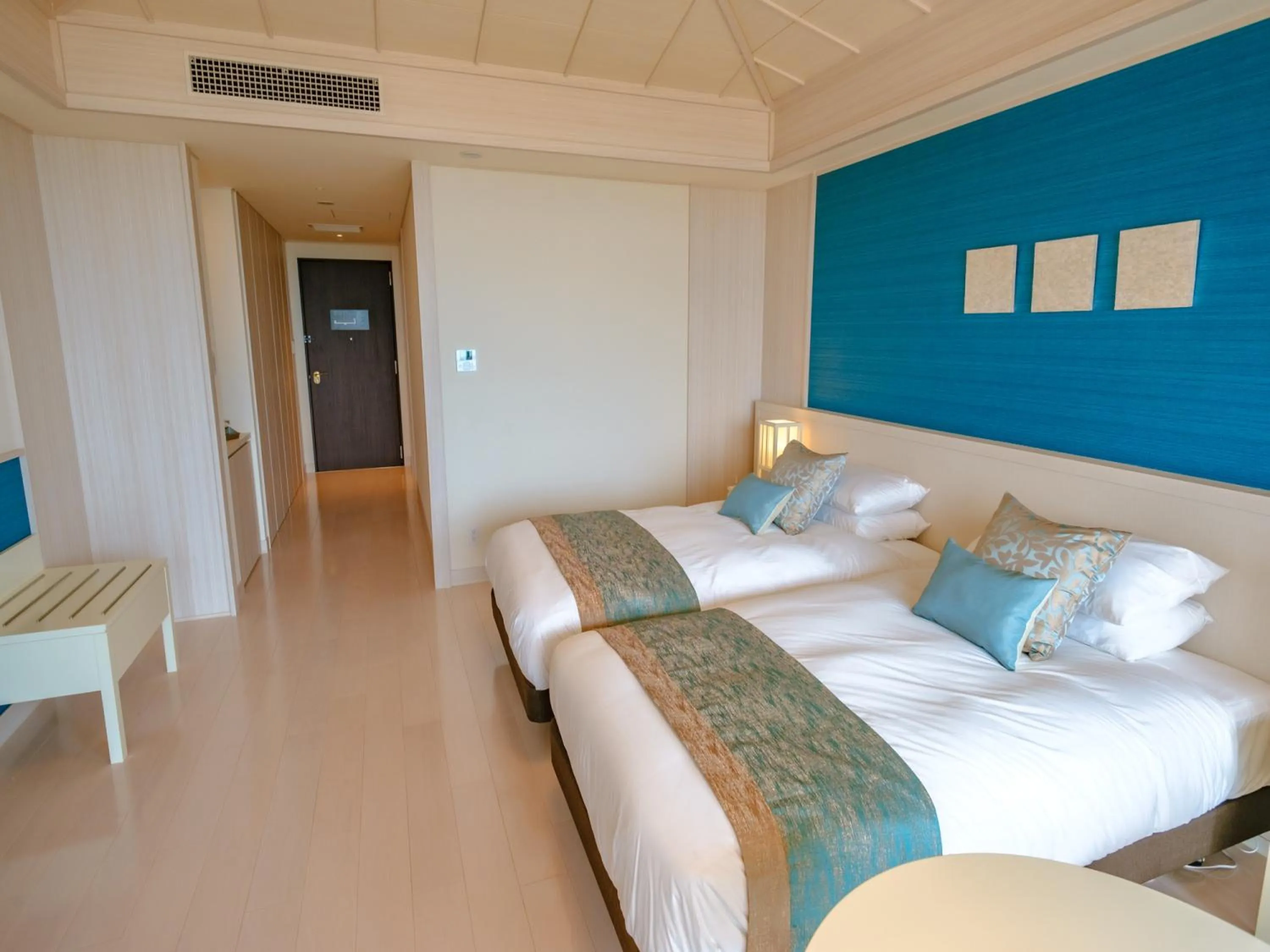 Bed in Miyakojima Kurima Resort Seawood Hotel