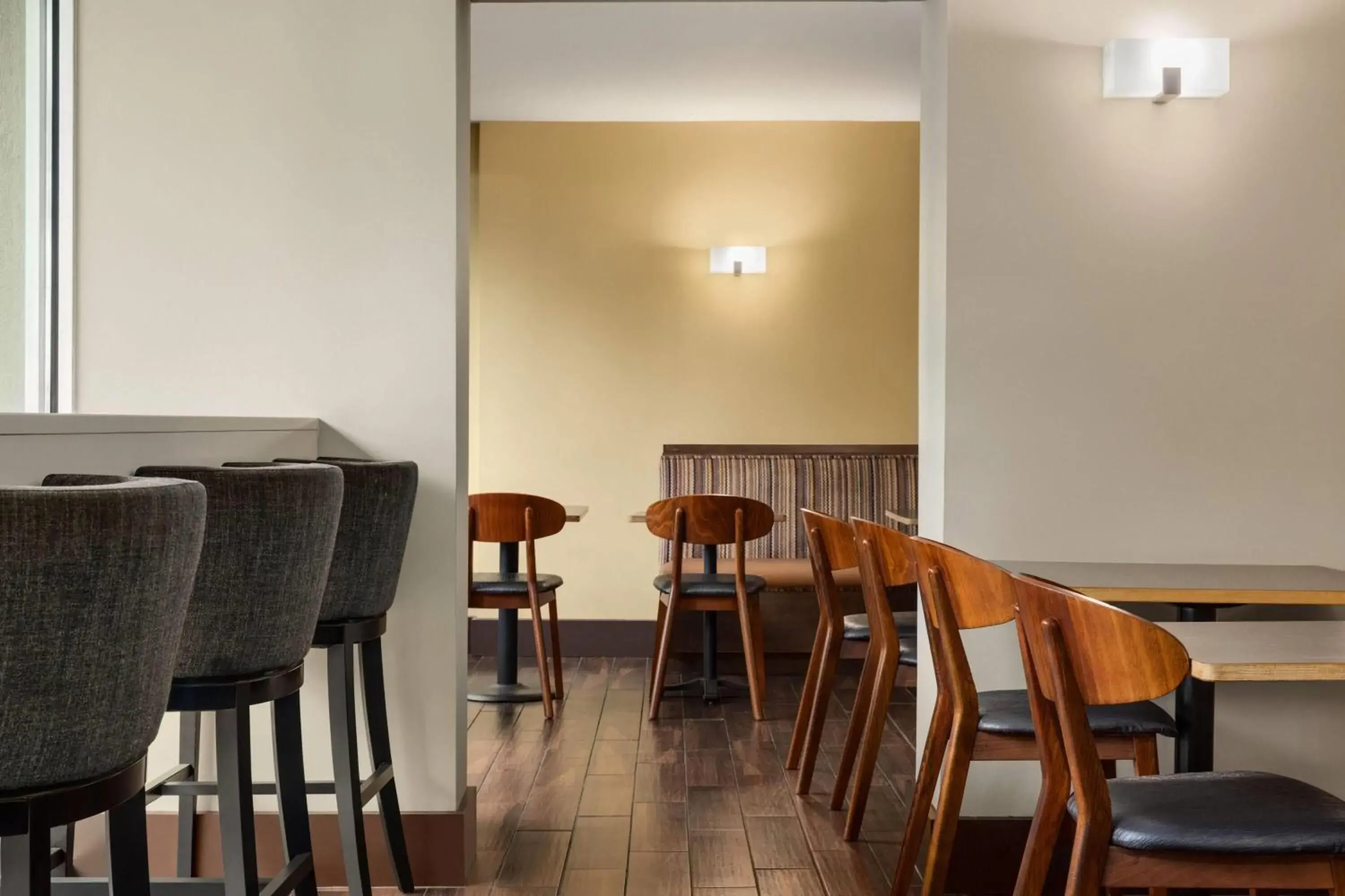 Breakfast in Wyndham Garden Washington DC North Breakfast in Wyndham Garden Washington DC North