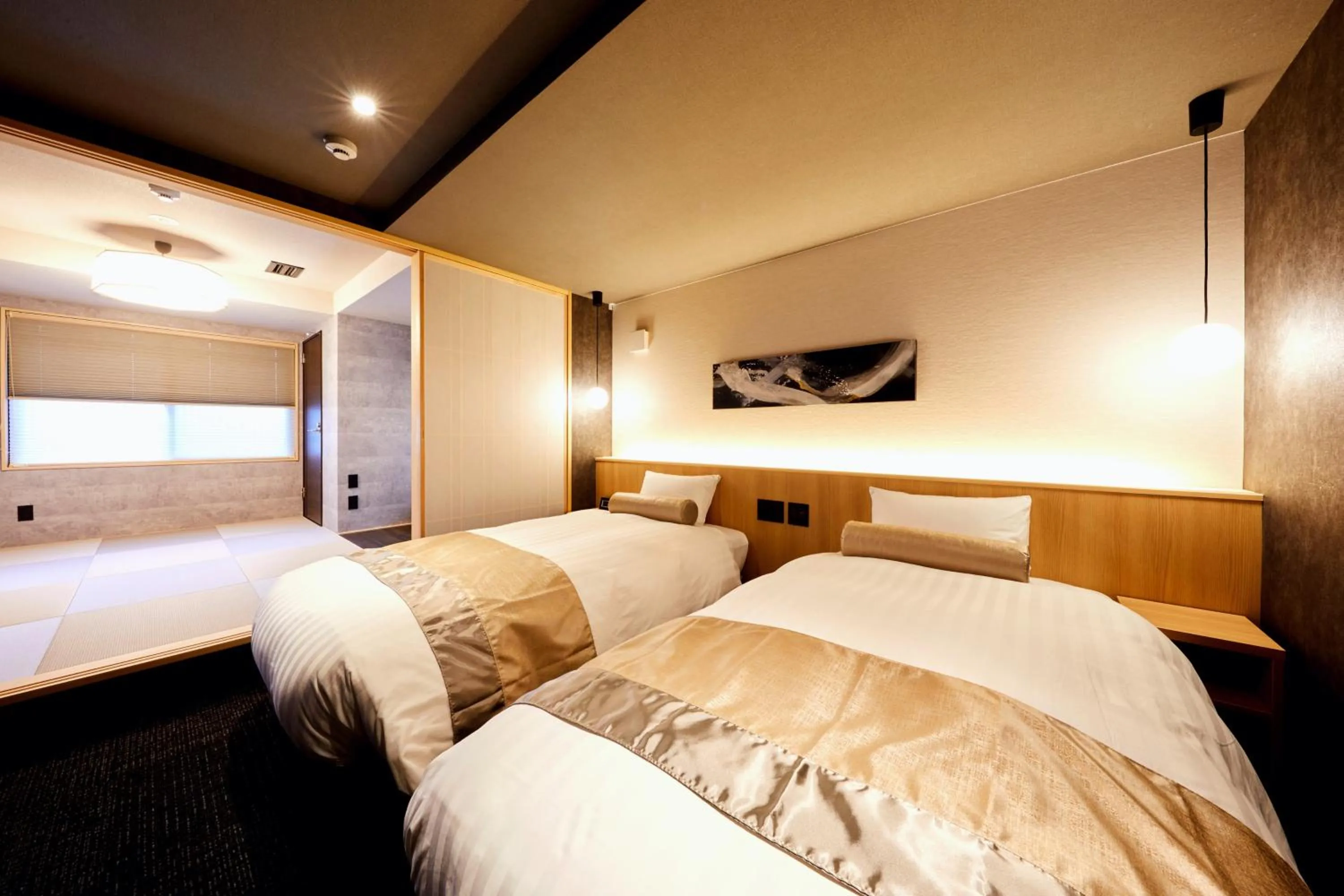 Bedroom, Bed in Rinn Shijo Nishinotoin