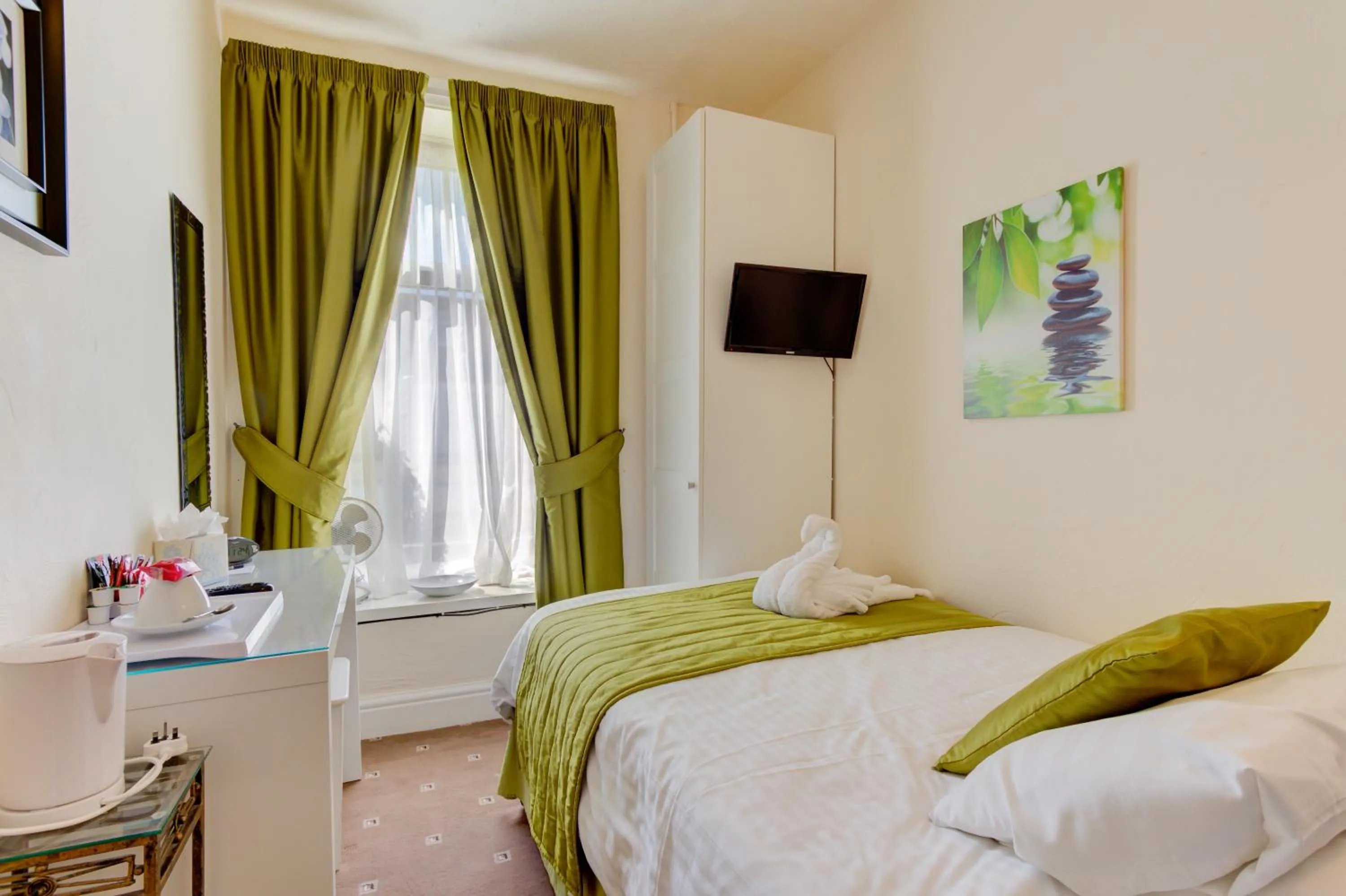 Bed in The Strathdon