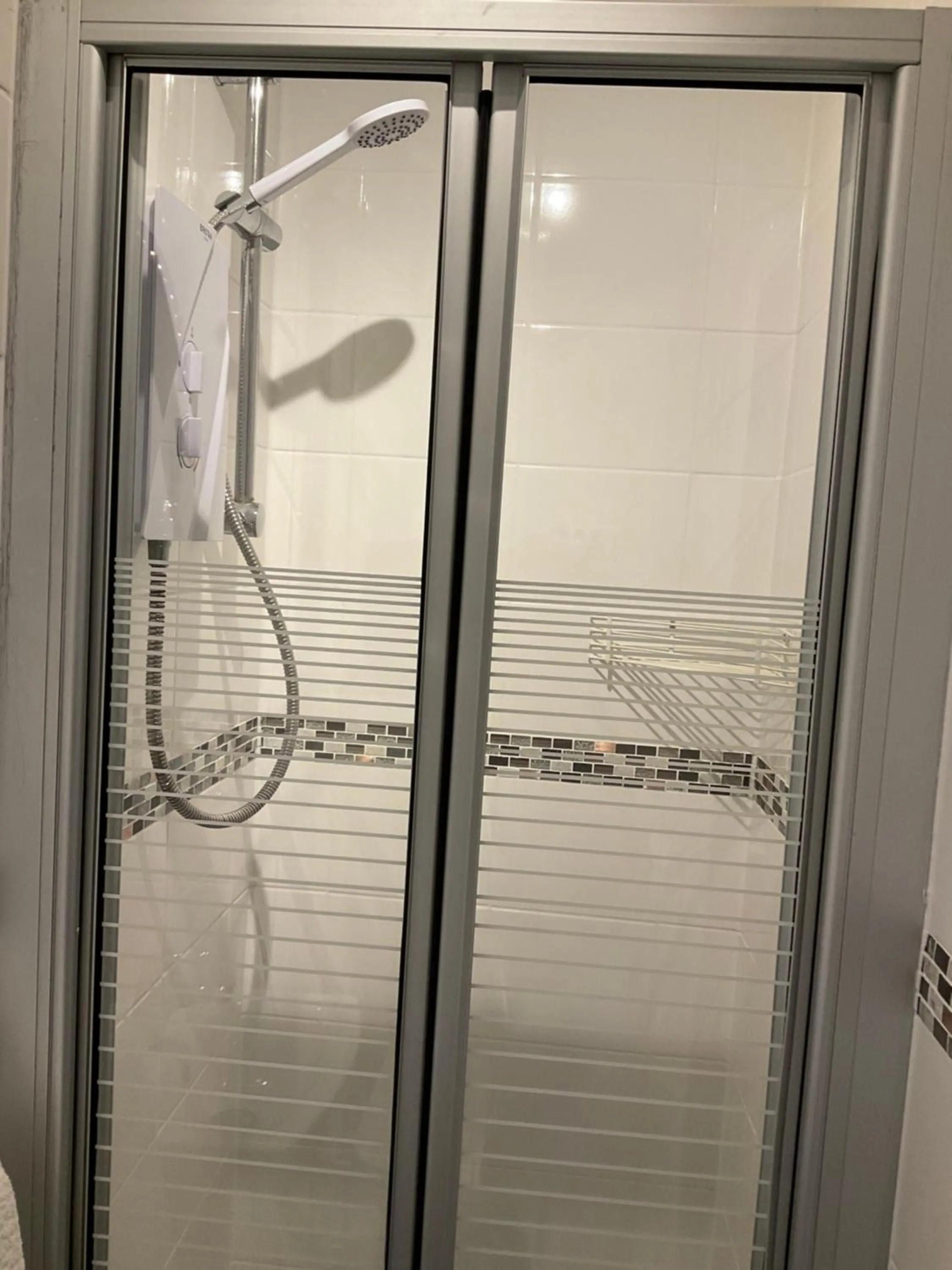 Shower in The Strathdon