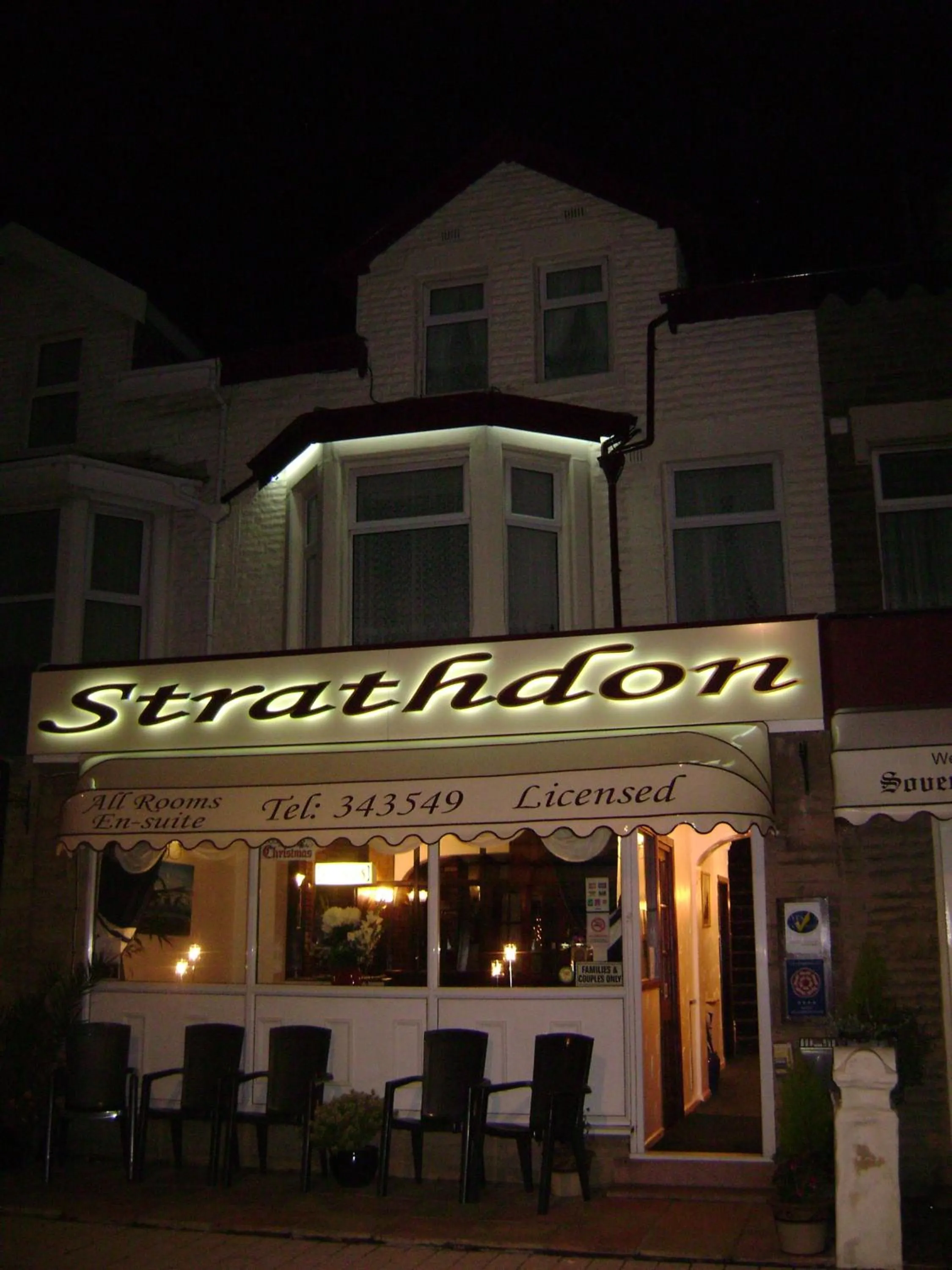 Facade/entrance in The Strathdon