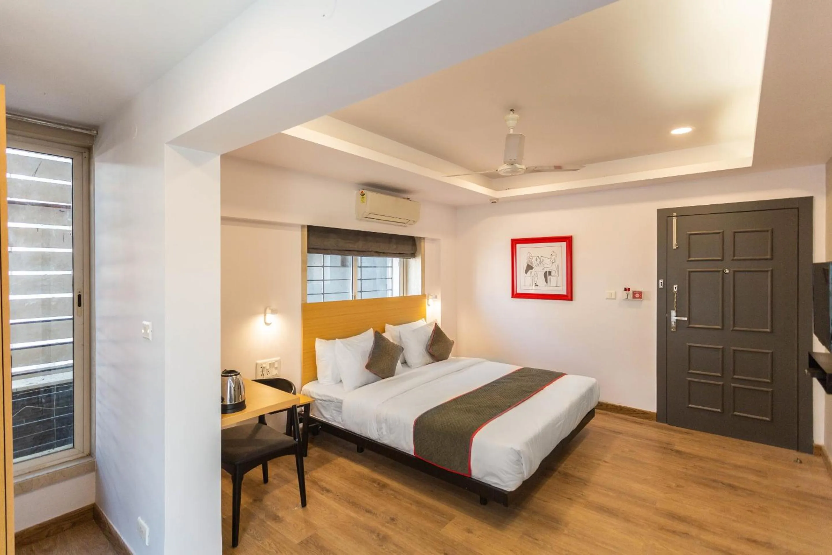 Bedroom, Bed in Super Townhouse Habitat New Town Rooms & Party Spaces