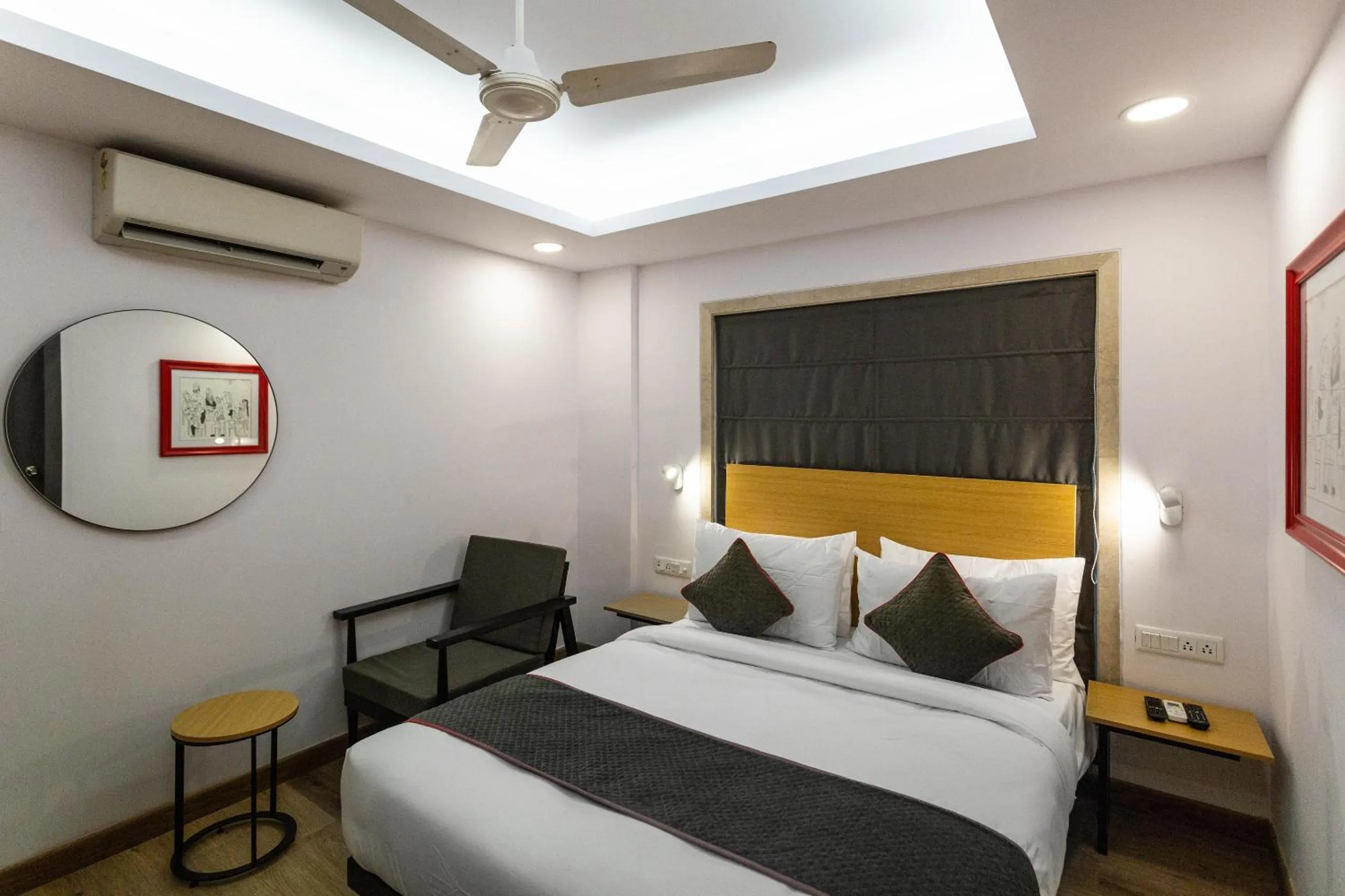 Bedroom, Bed in Super Townhouse Habitat New Town Rooms & Party Spaces