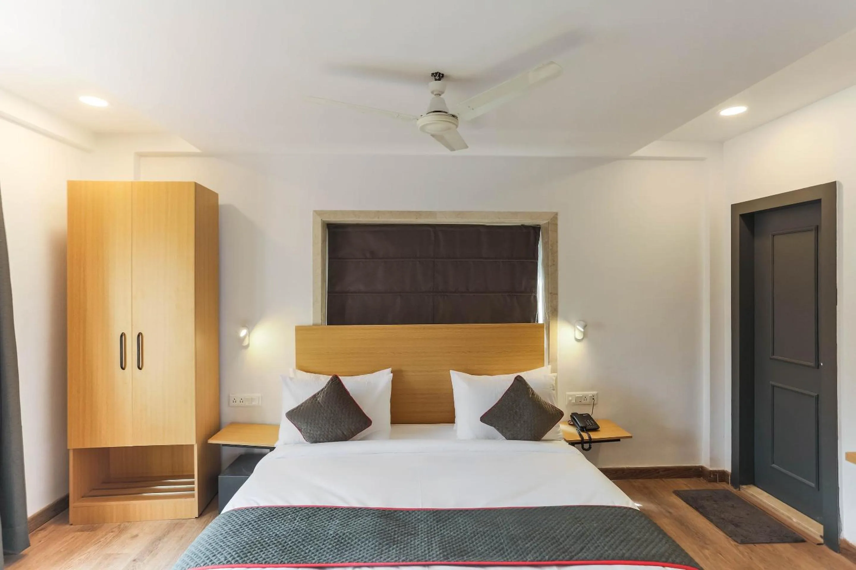 Bedroom, Bed in Super Townhouse Habitat New Town Rooms & Party Spaces