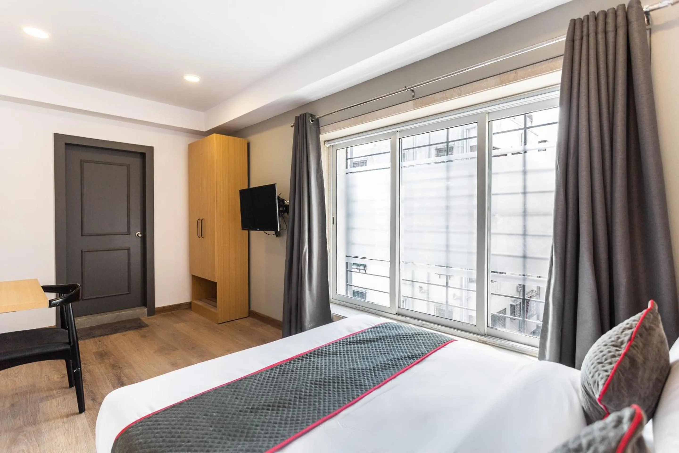 Bedroom, Bed in Super Townhouse Habitat New Town Rooms & Party Spaces