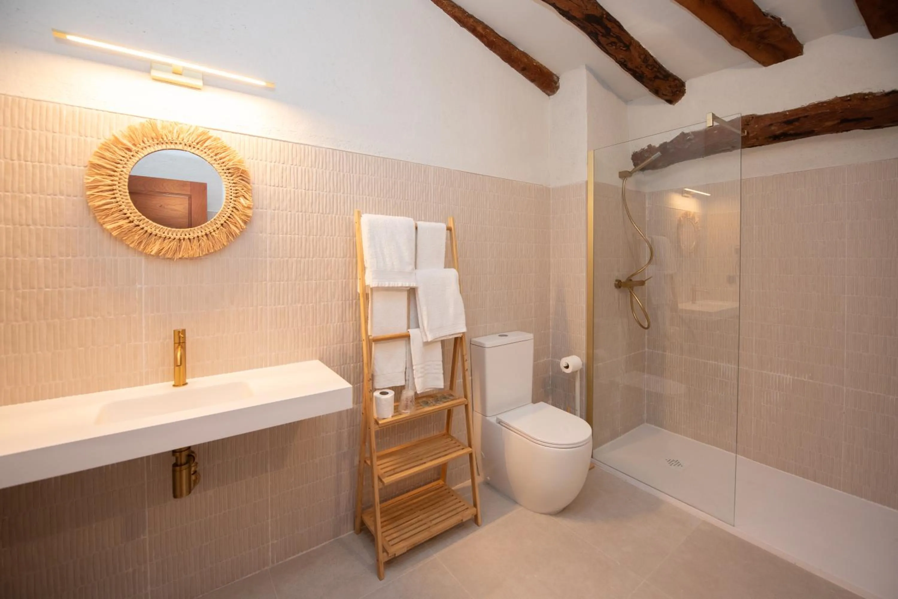 Bathroom in Hotel Caseta Nova