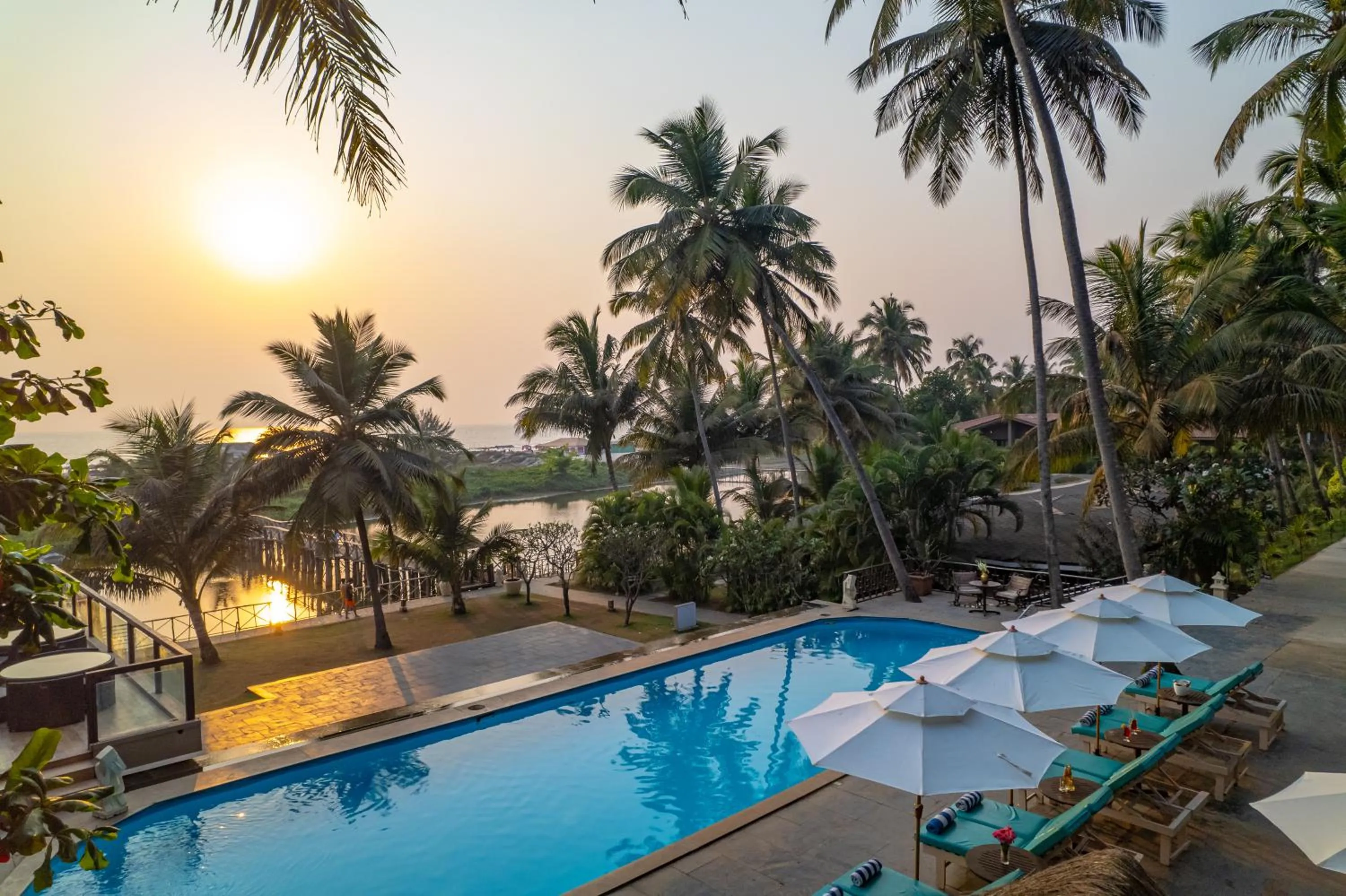 Swimming pool in Riva Beach Resort
