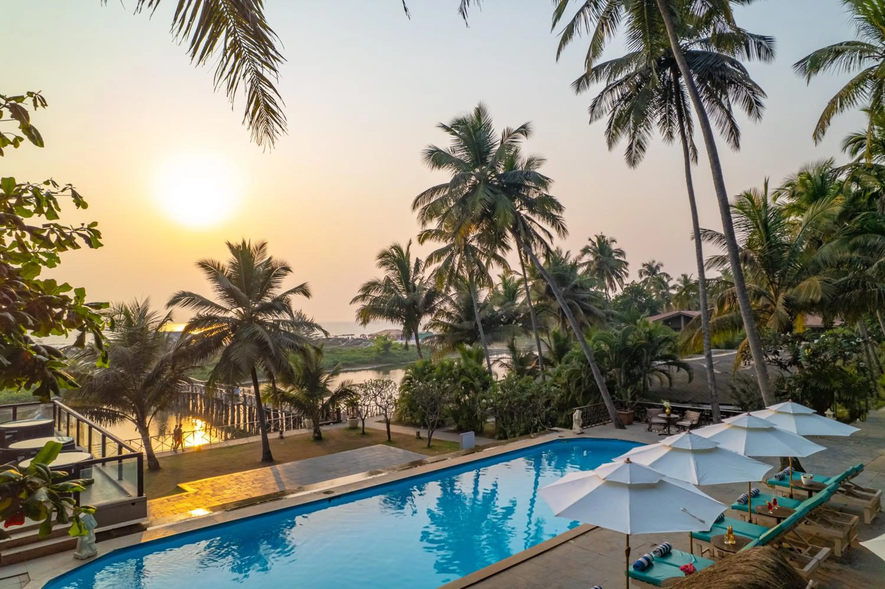 Swimming pool in Riva Beach Resort