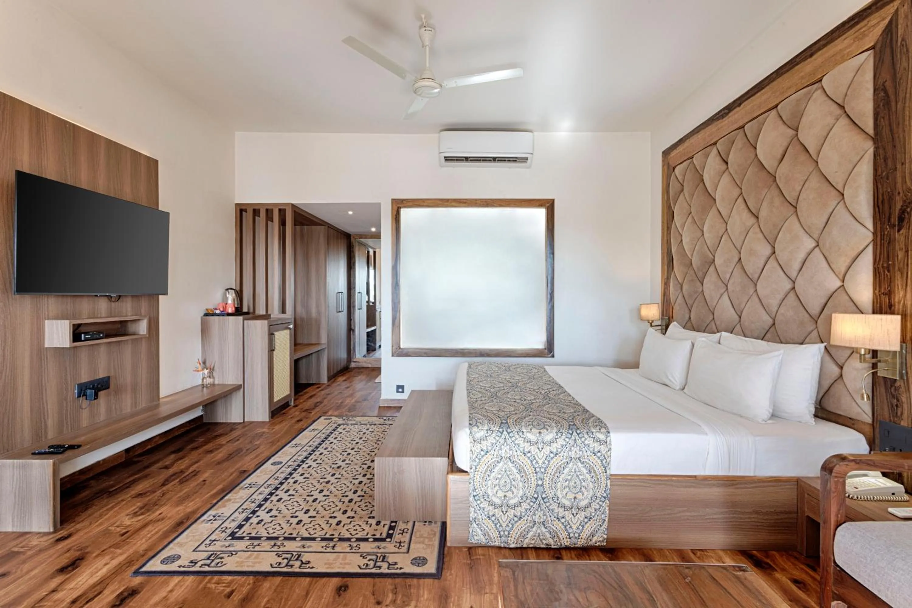 TV and multimedia, Bed in Riva Beach Resort