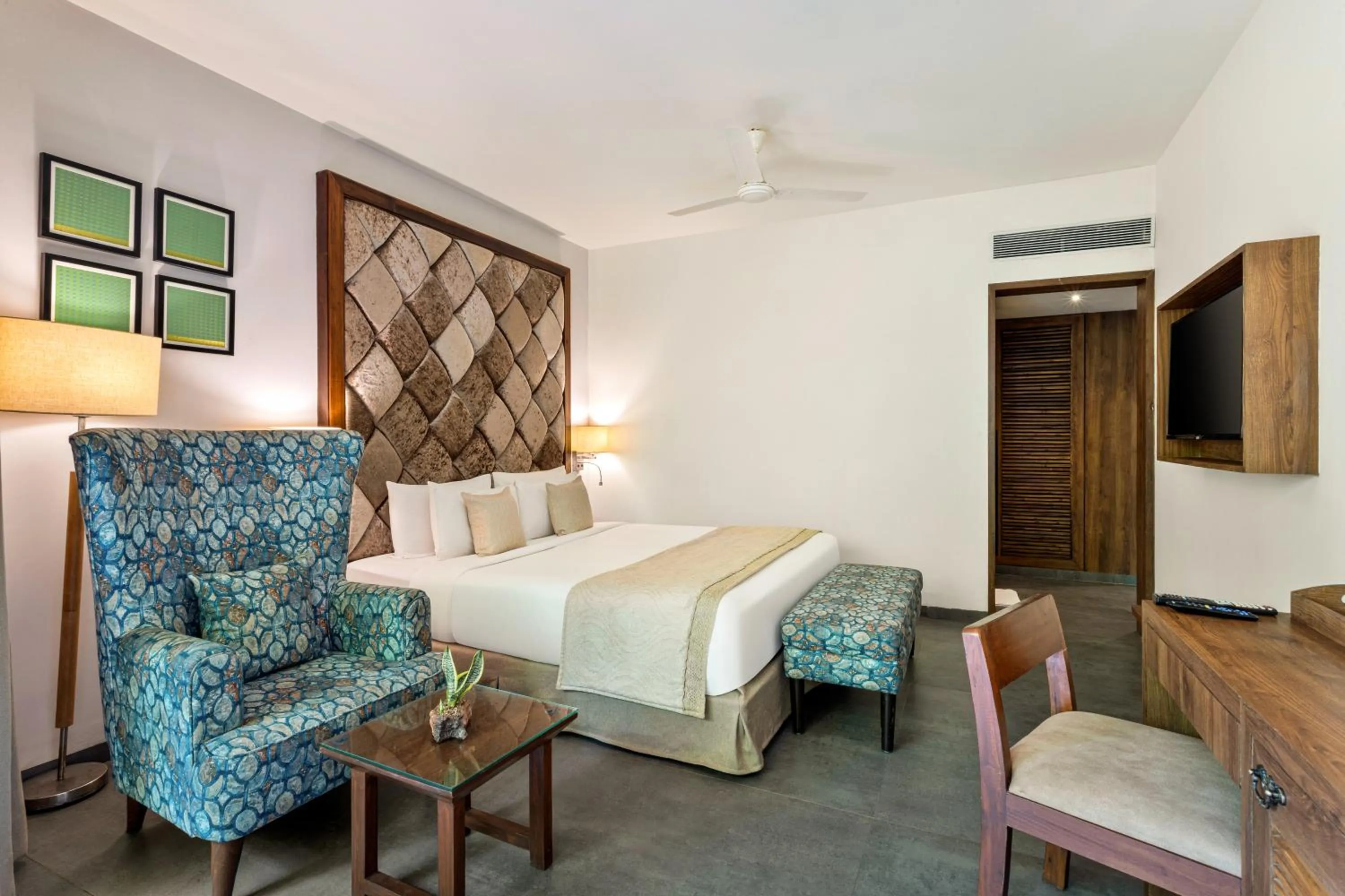 Bed in Riva Beach Resort