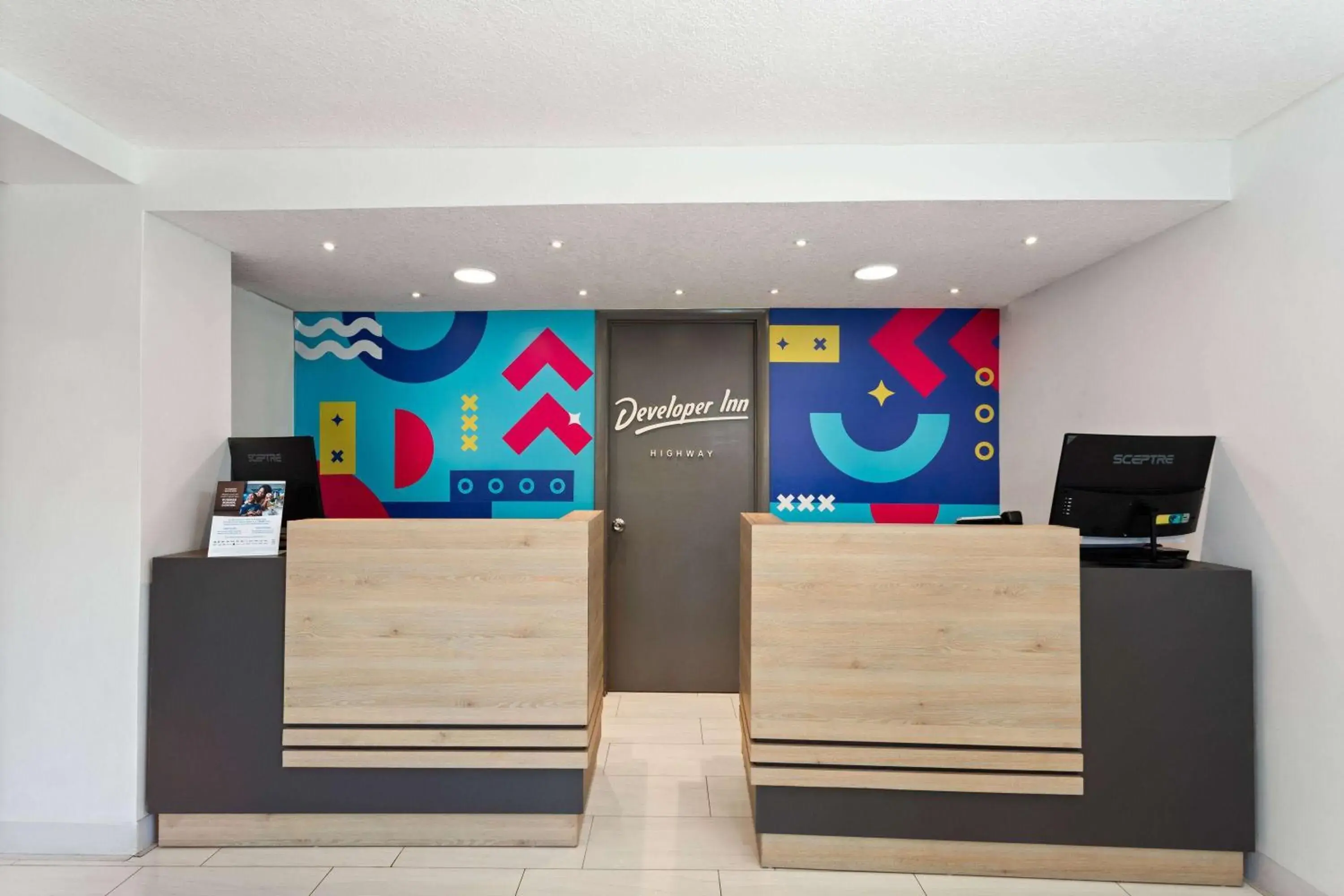 Lobby or reception in Howard Johnson by Wyndham Orlando Lake Buena Vista South Lobby or reception in Howard Johnson by Wyndham Orlando Lake Buena Vista South