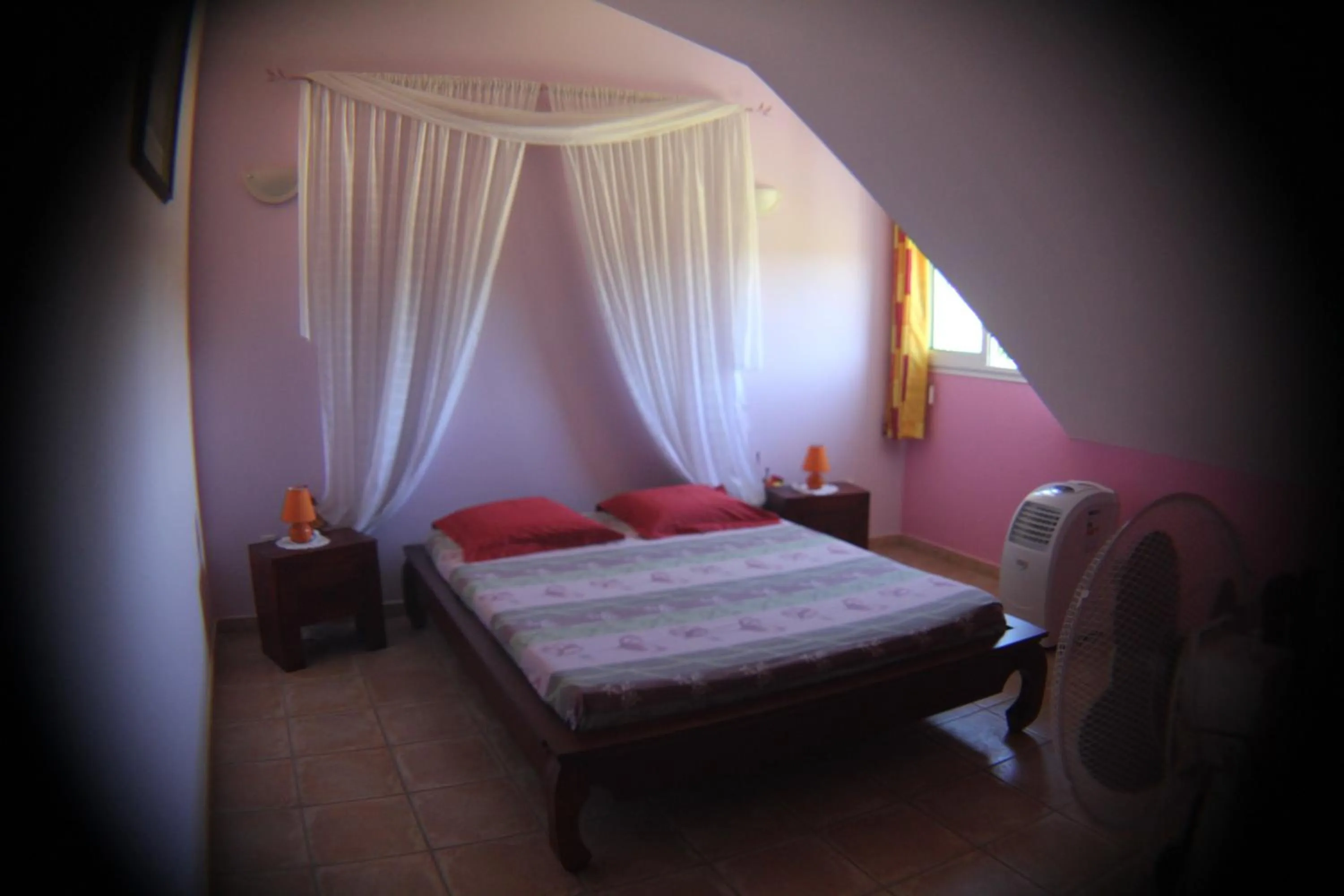 Property building, Bed in Domaine des Oiseaux Réunion