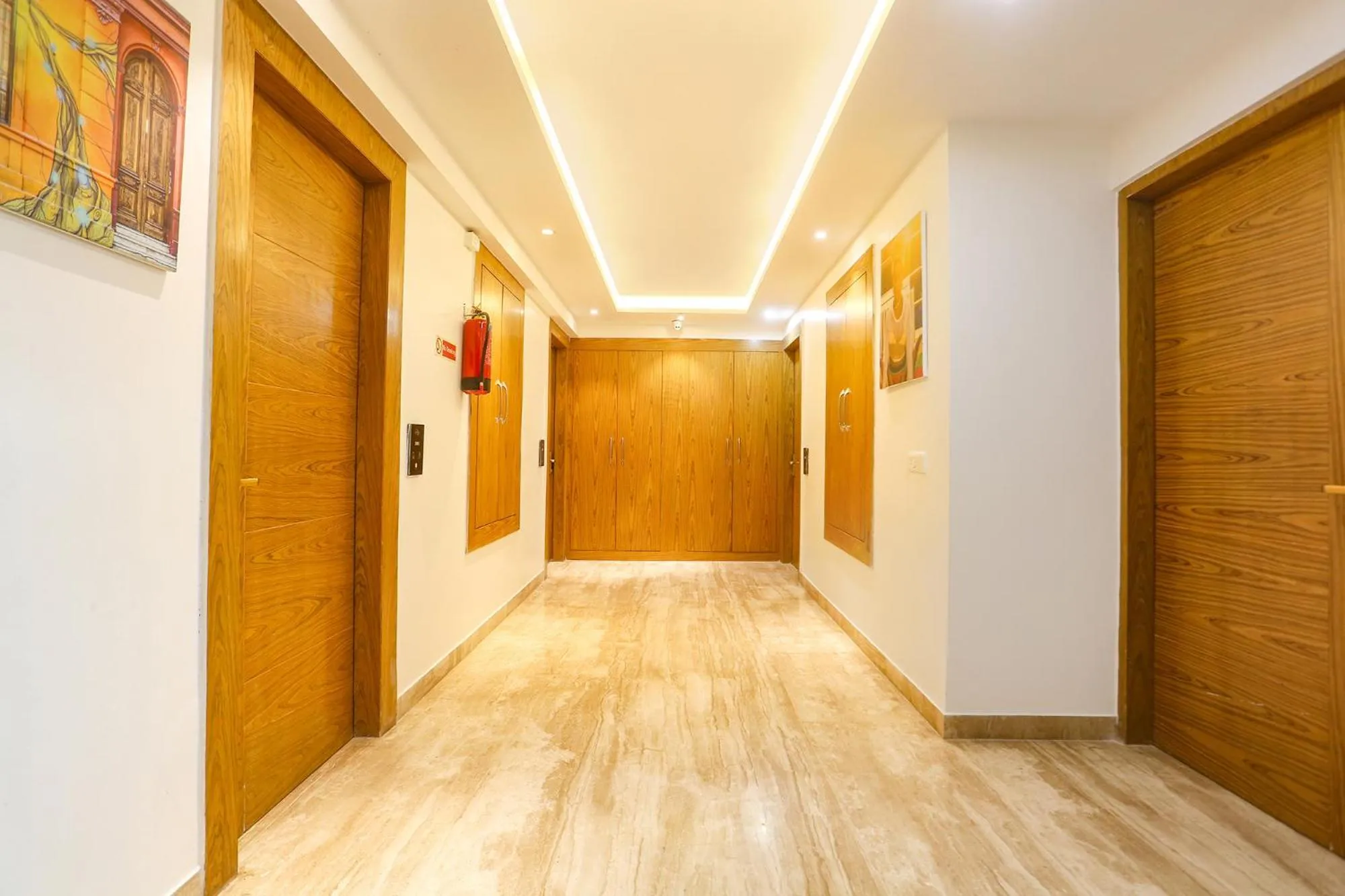 Lobby or reception in FabHotel Prime Star 17 - Nr Yashobhoomi Convention Centre