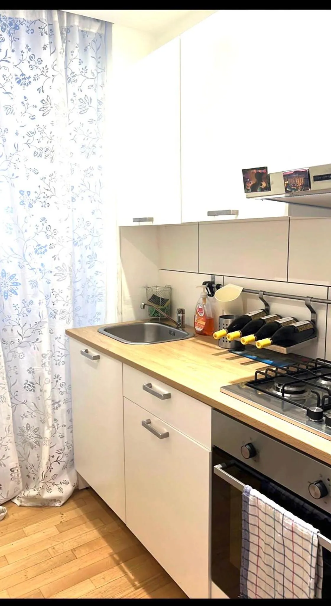 Kitchen or kitchenette in Caracciolo Napoli BeB