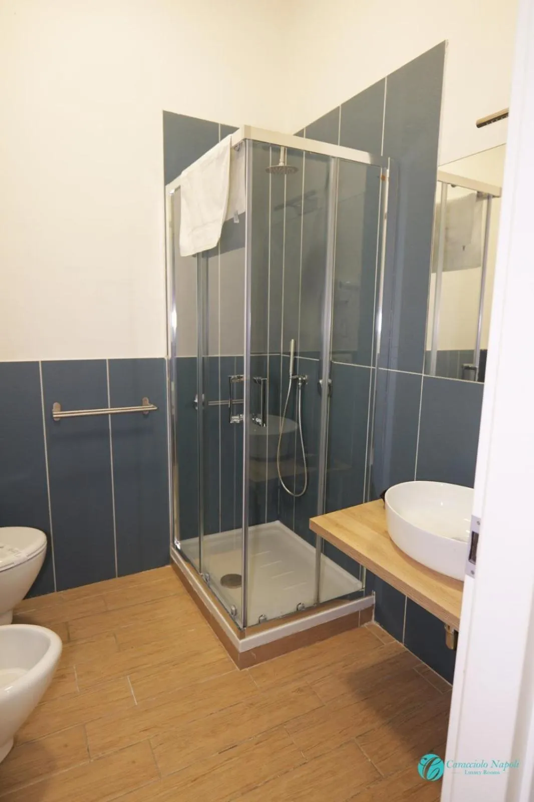 Bathroom in Caracciolo Napoli BeB