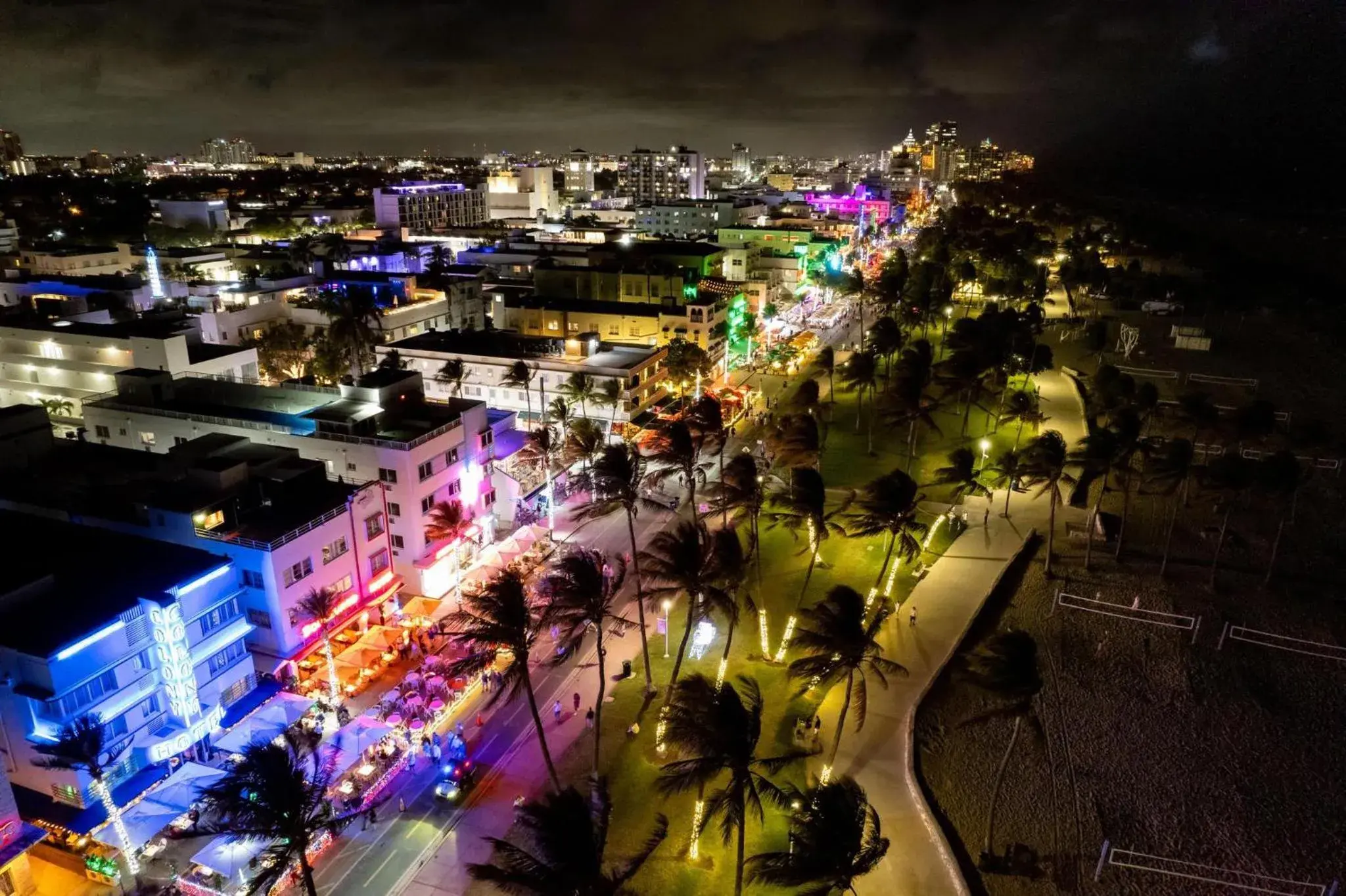 Property building in Beacon South Beach Hotel Property building in Beacon South Beach Hotel