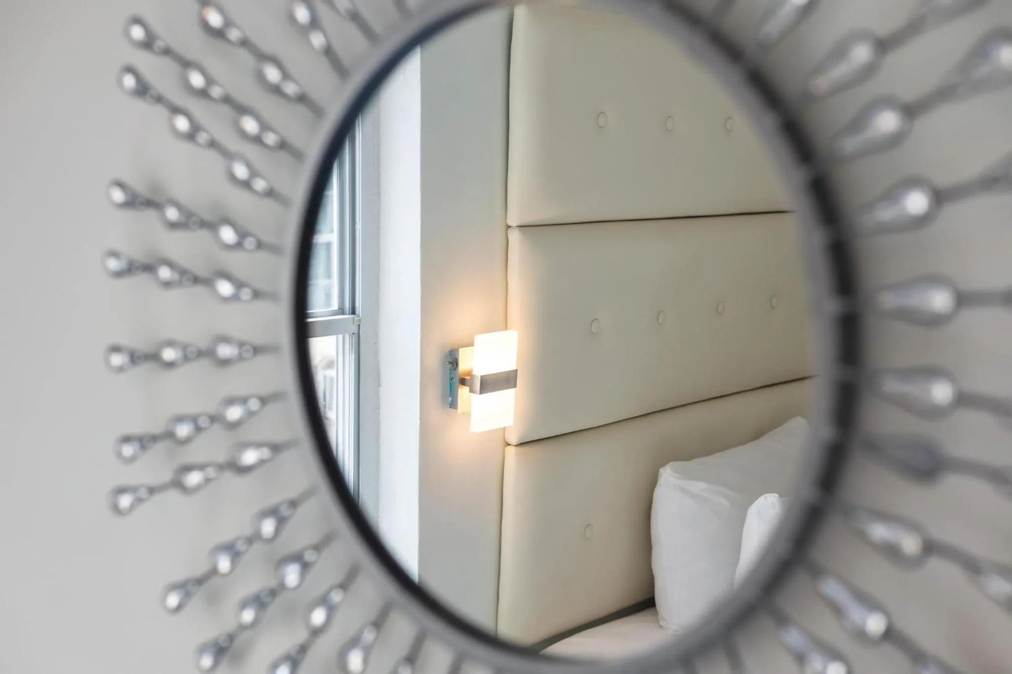 Beacon South Beach Hotel