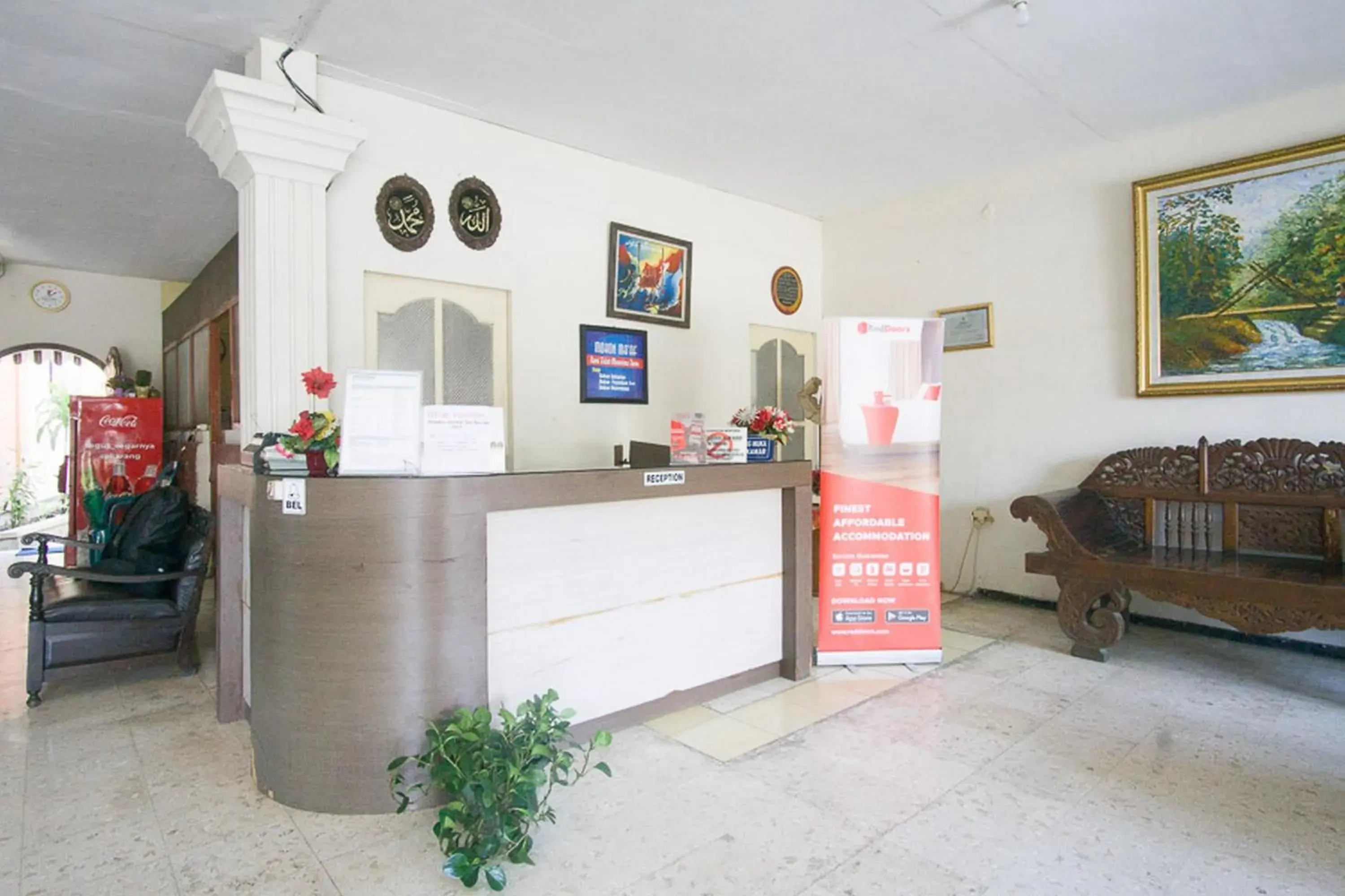 Lobby or reception in RedDoorz Syariah @ Jalan Gajah Mada Lobby or reception in RedDoorz Syariah @ Jalan Gajah Mada