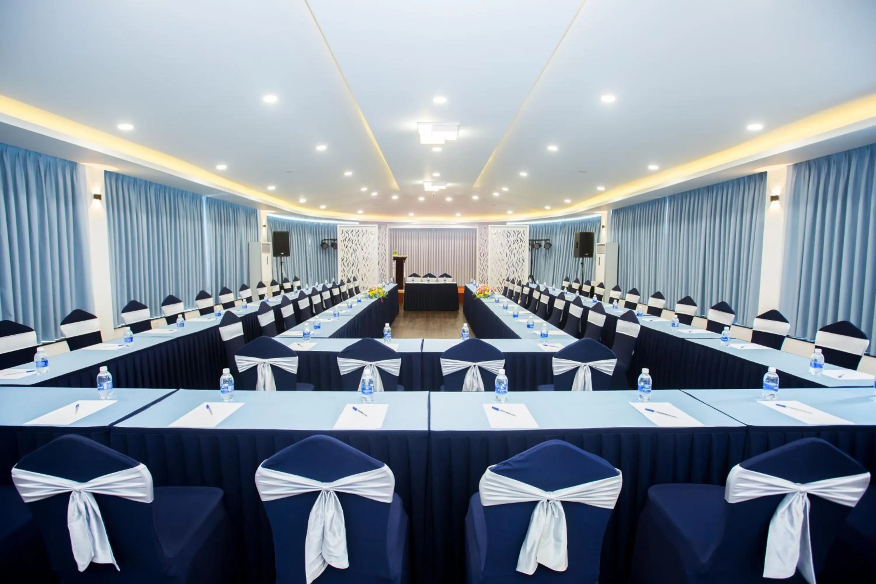 Business facilities in Mermaid Seaside Hotel