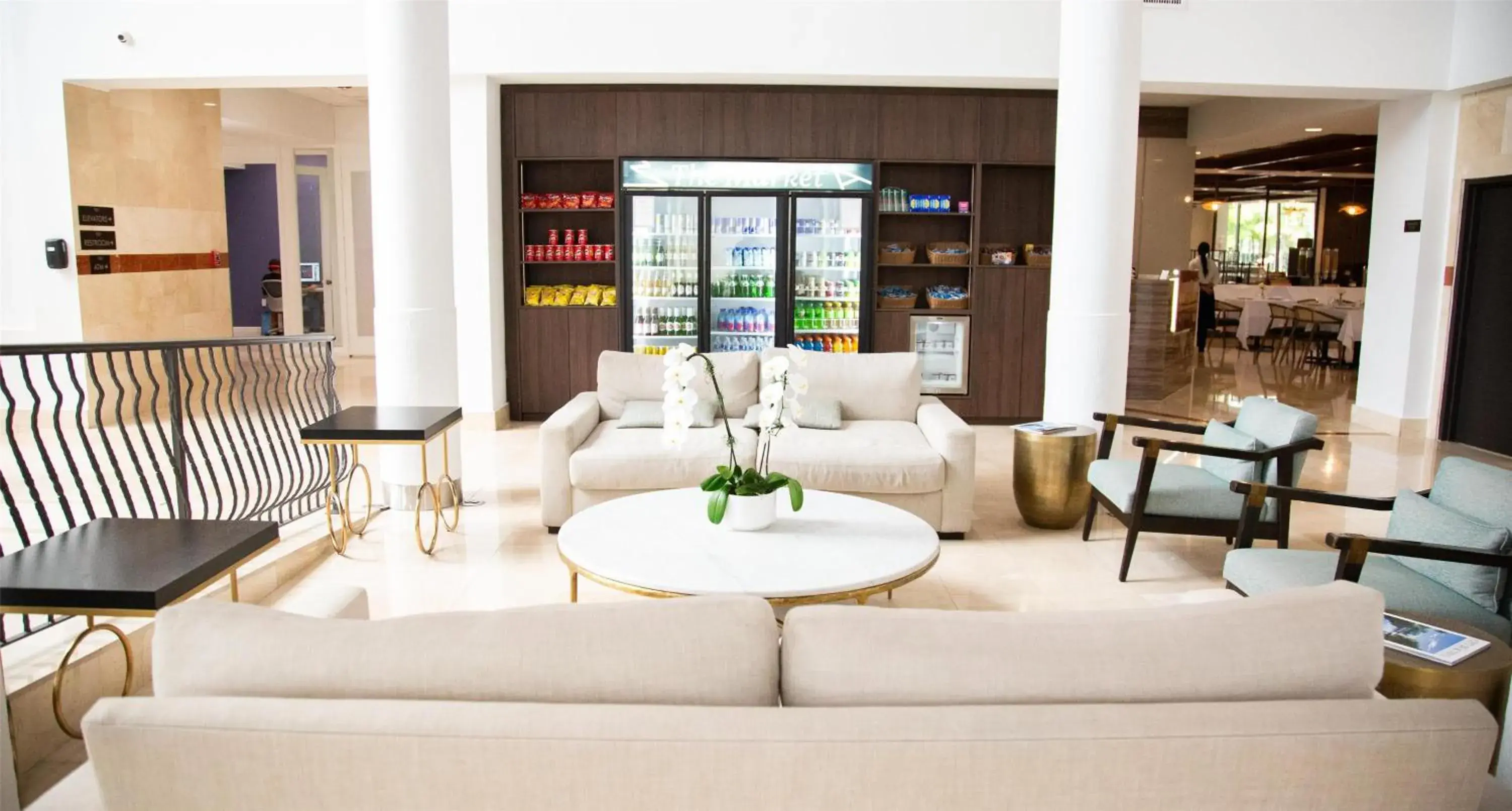 Property building in Regency Miami Airport by Sonesta Property building in Regency Miami Airport by Sonesta