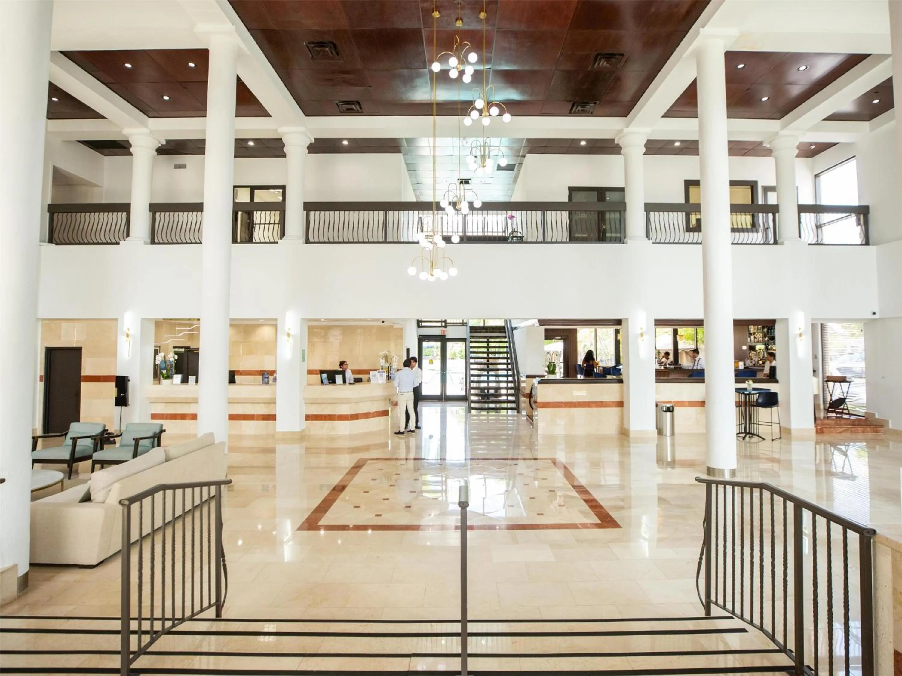 Lobby or reception in Regency Miami Airport by Sonesta