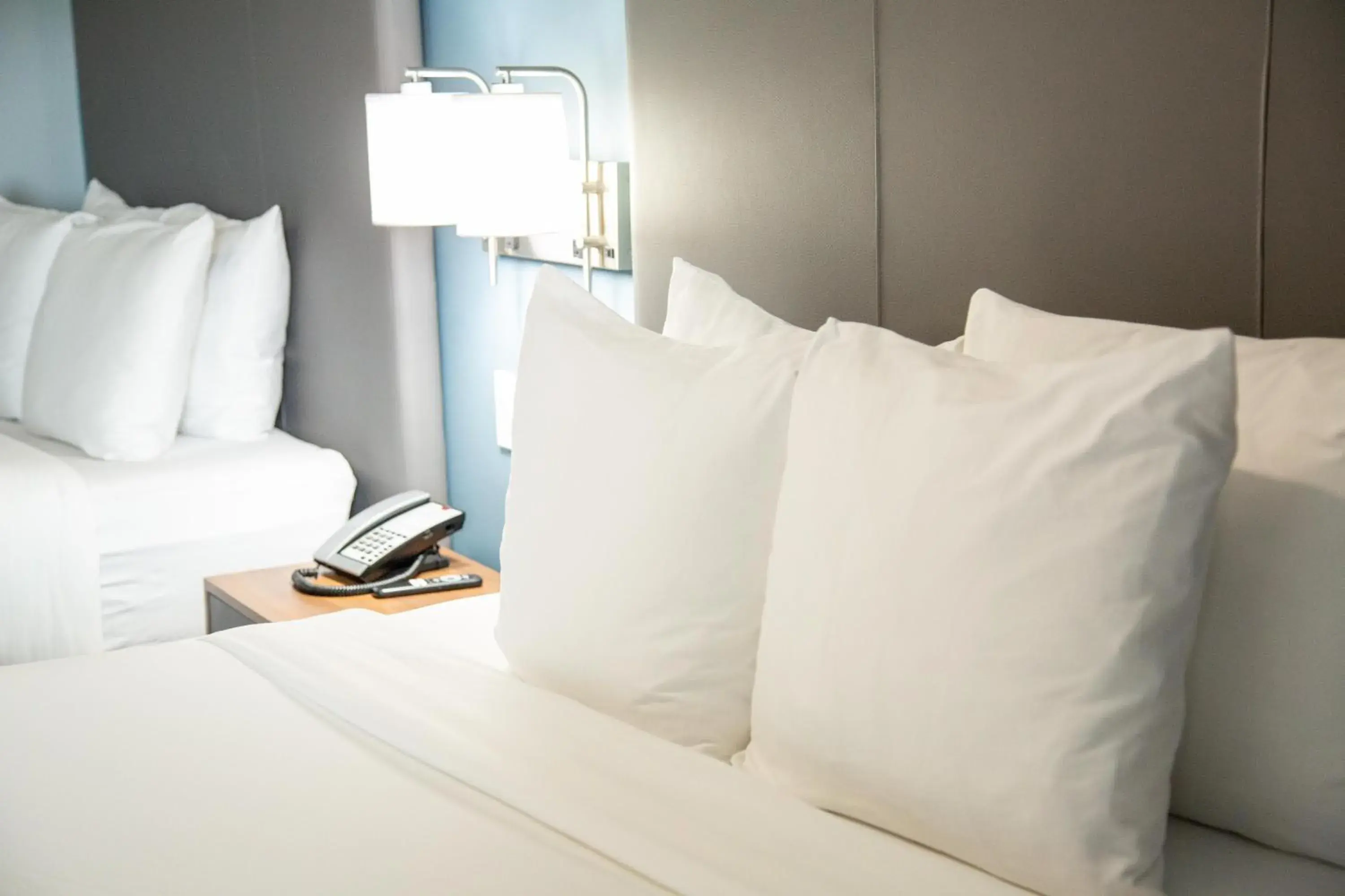 Bedroom, Bed in Regency Miami Airport by Sonesta Bedroom, Bed in Regency Miami Airport by Sonesta