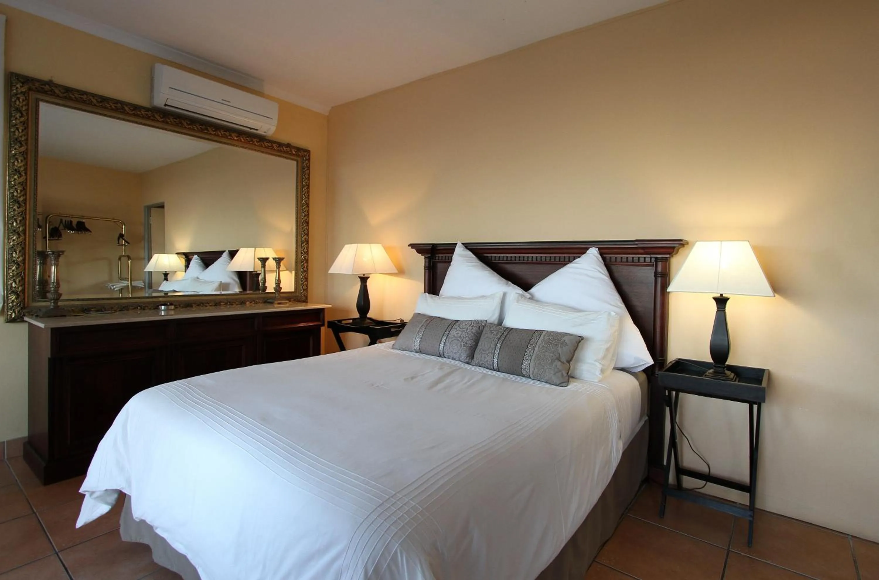 Bedroom, Bed in Kingston Place Guesthouse