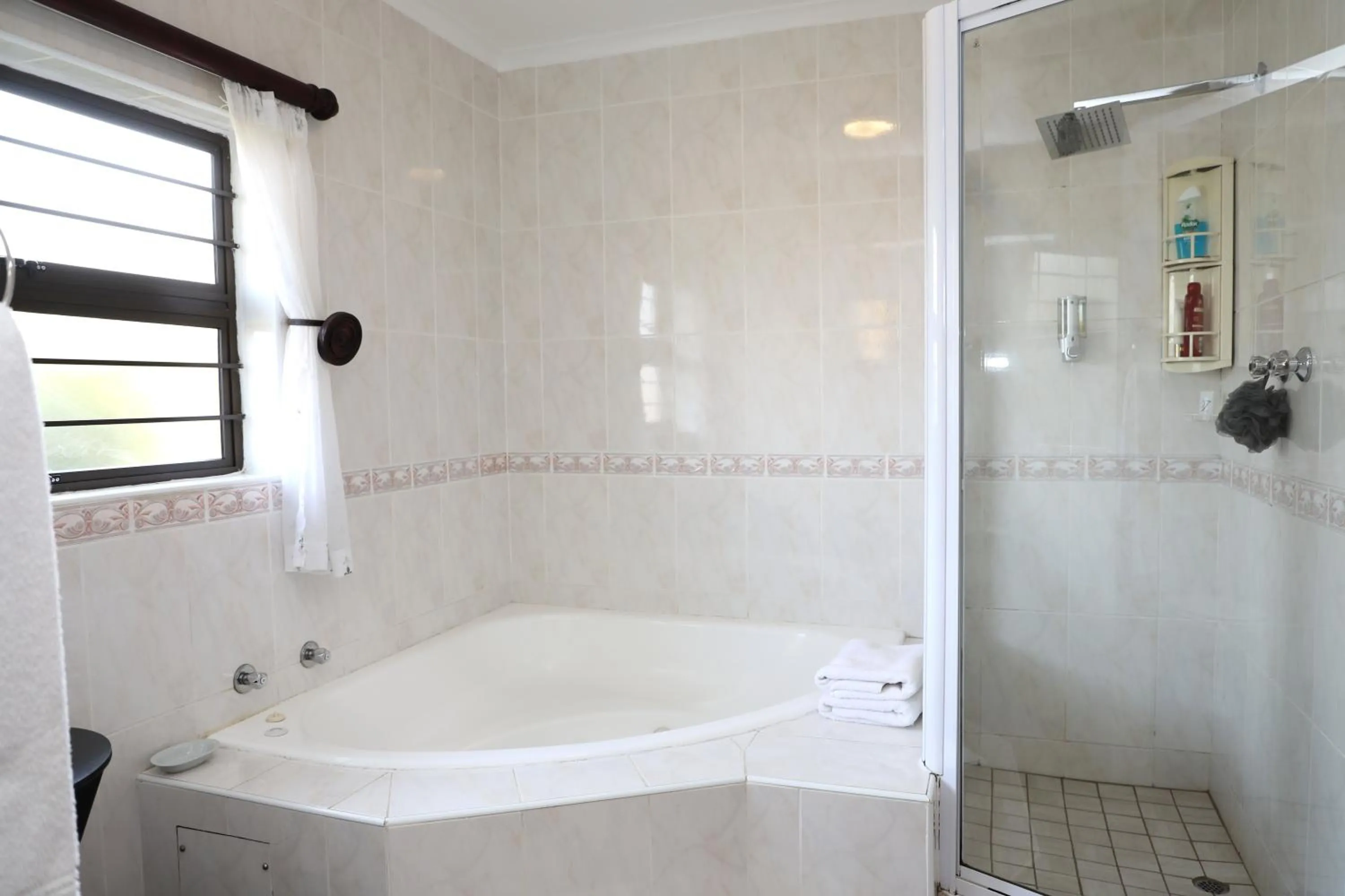 Bathroom in Kingston Place Guesthouse