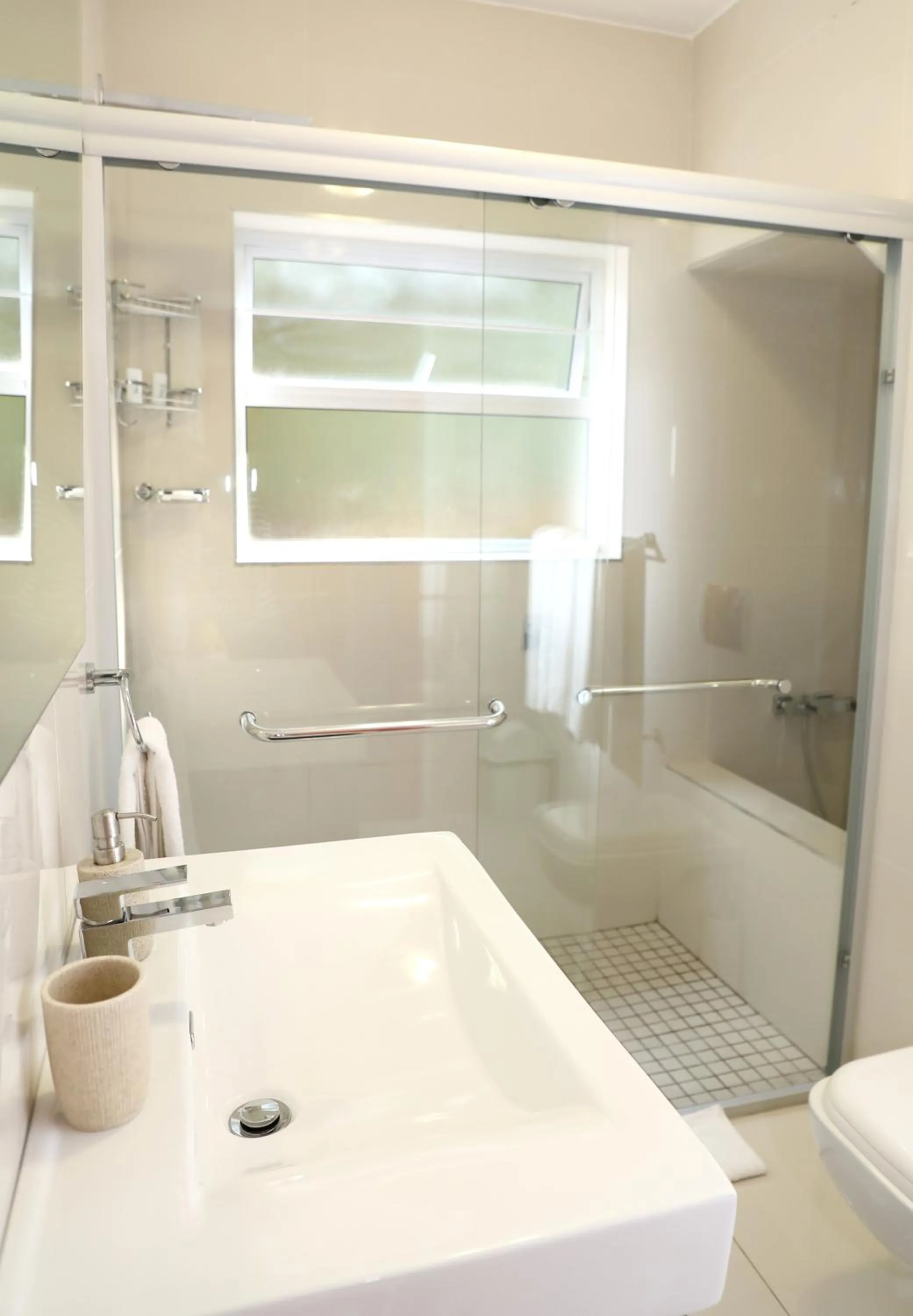 Bathroom in Kingston Place Guesthouse