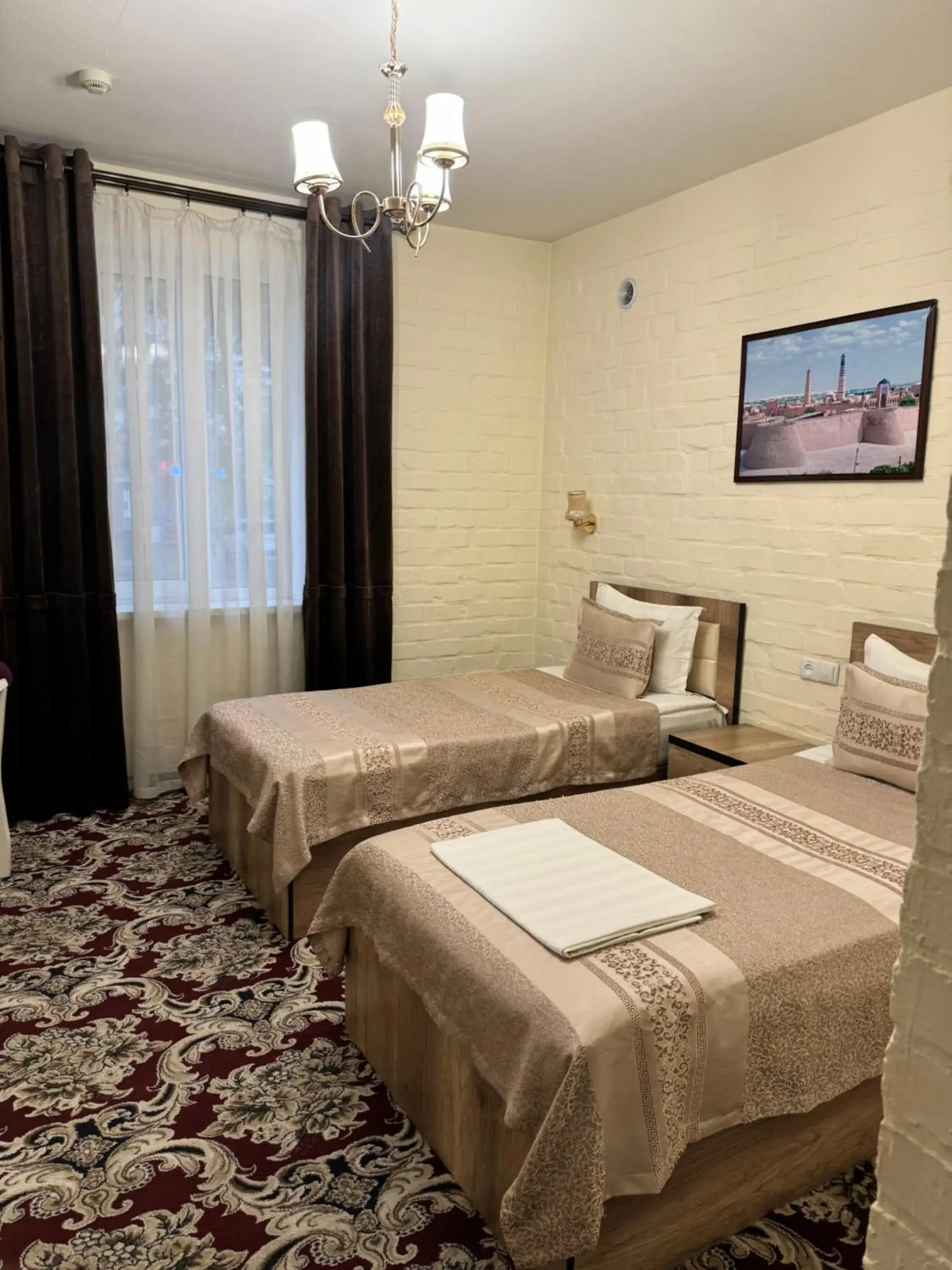 Bed in Orient Grand Bed in Orient Grand